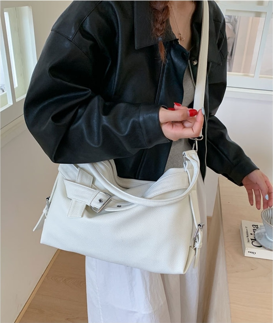 ベルトツイストショルダーバッグストラップ付 | 詳細画像8