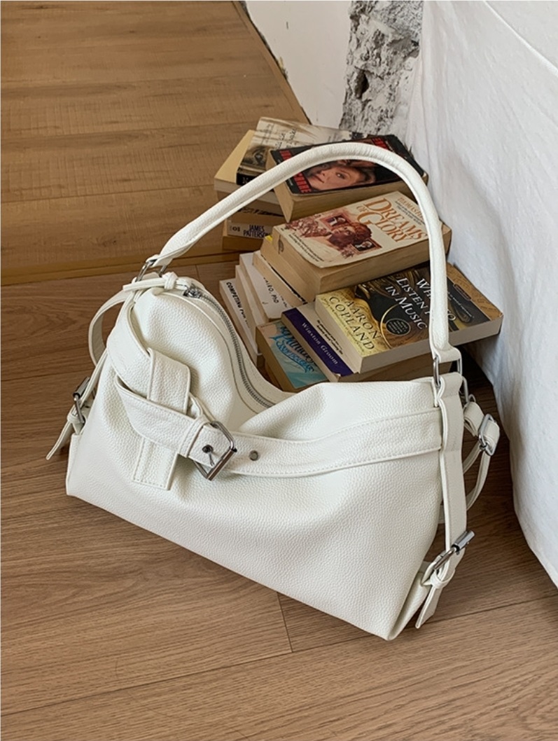 ベルトツイストショルダーバッグストラップ付 | 詳細画像10