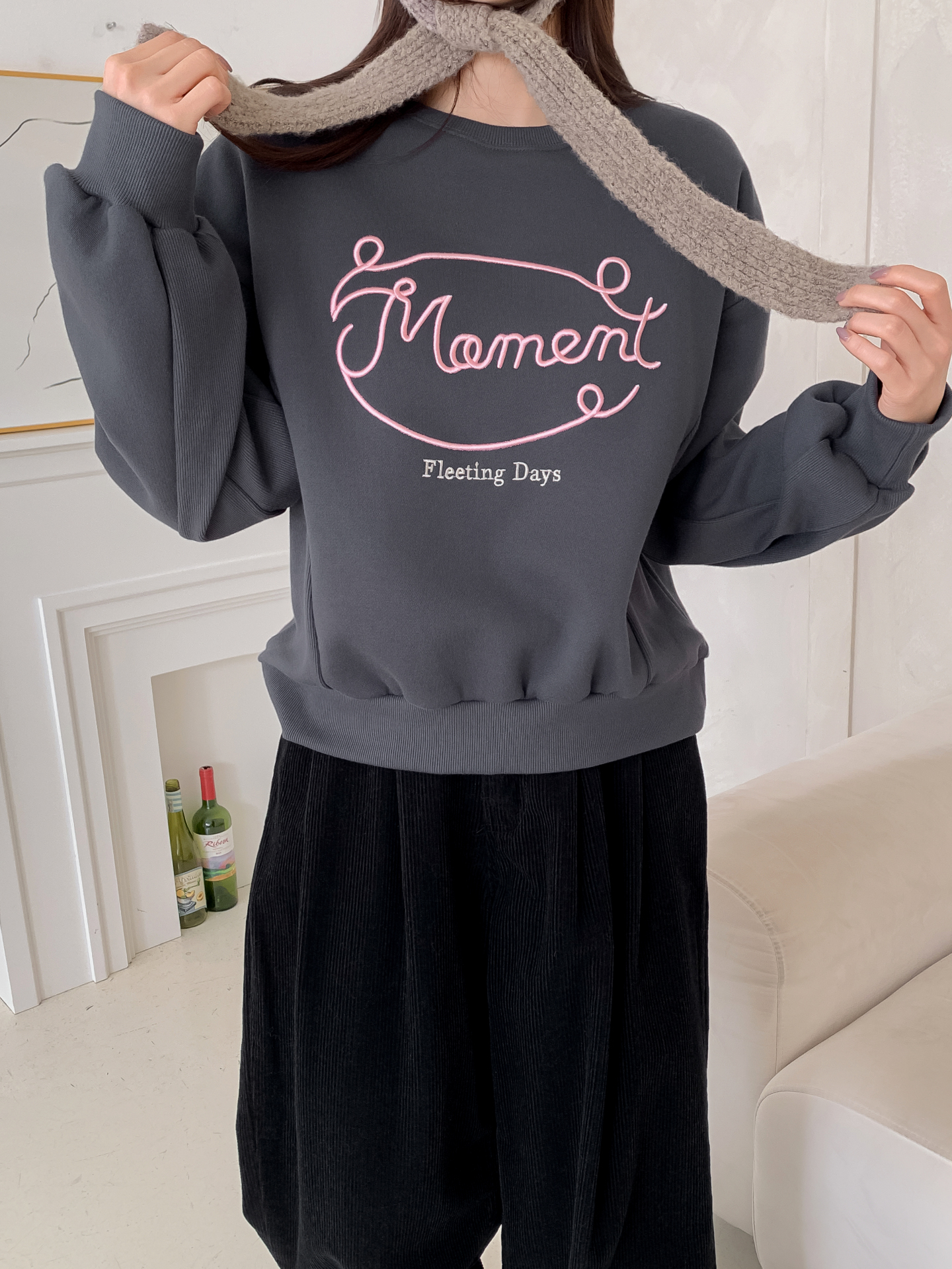 裏起毛ラウンドネックレタリング刺繍スウェット | 詳細画像3