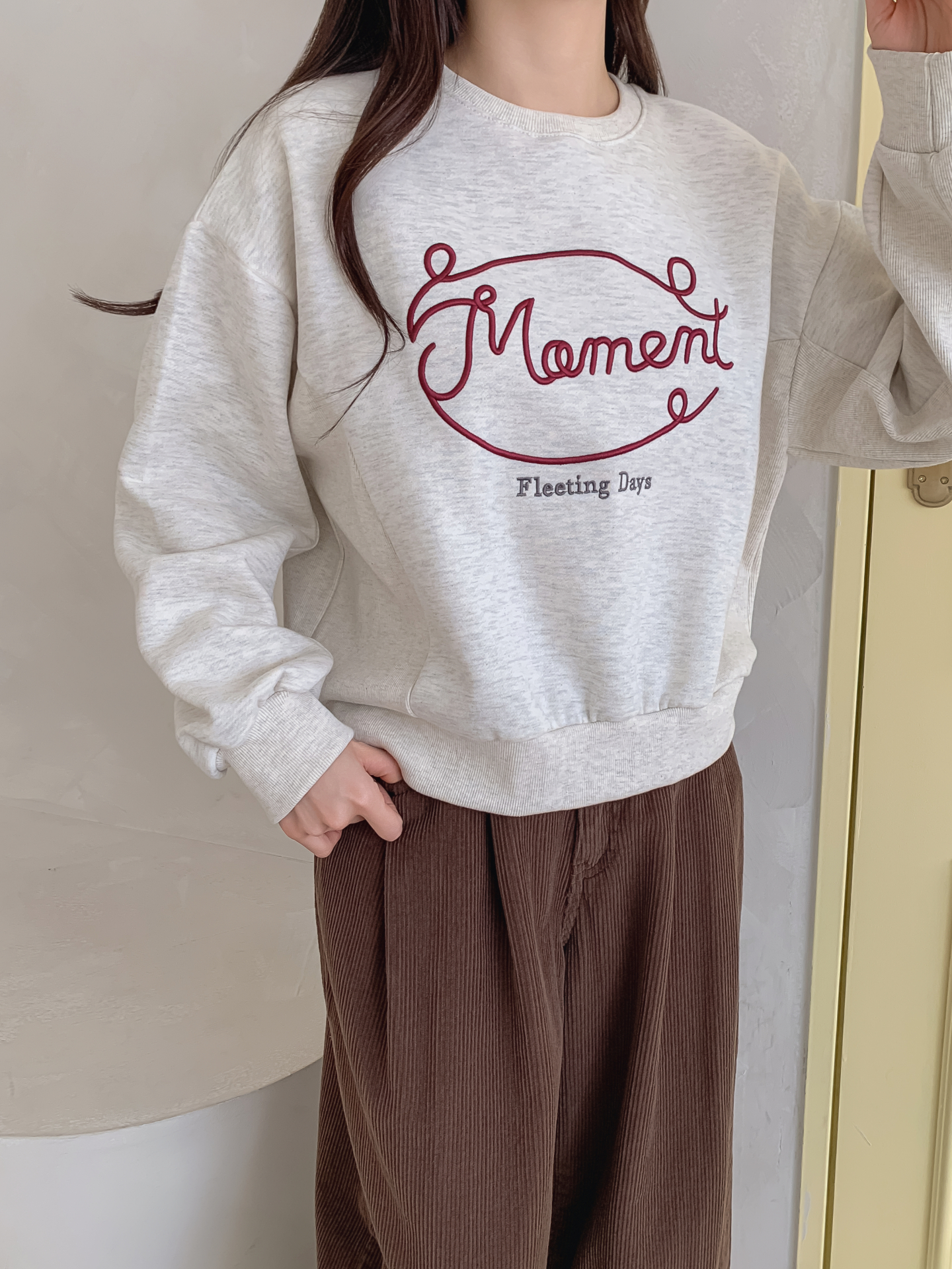 裏起毛ラウンドネックレタリング刺繍スウェット | 詳細画像19