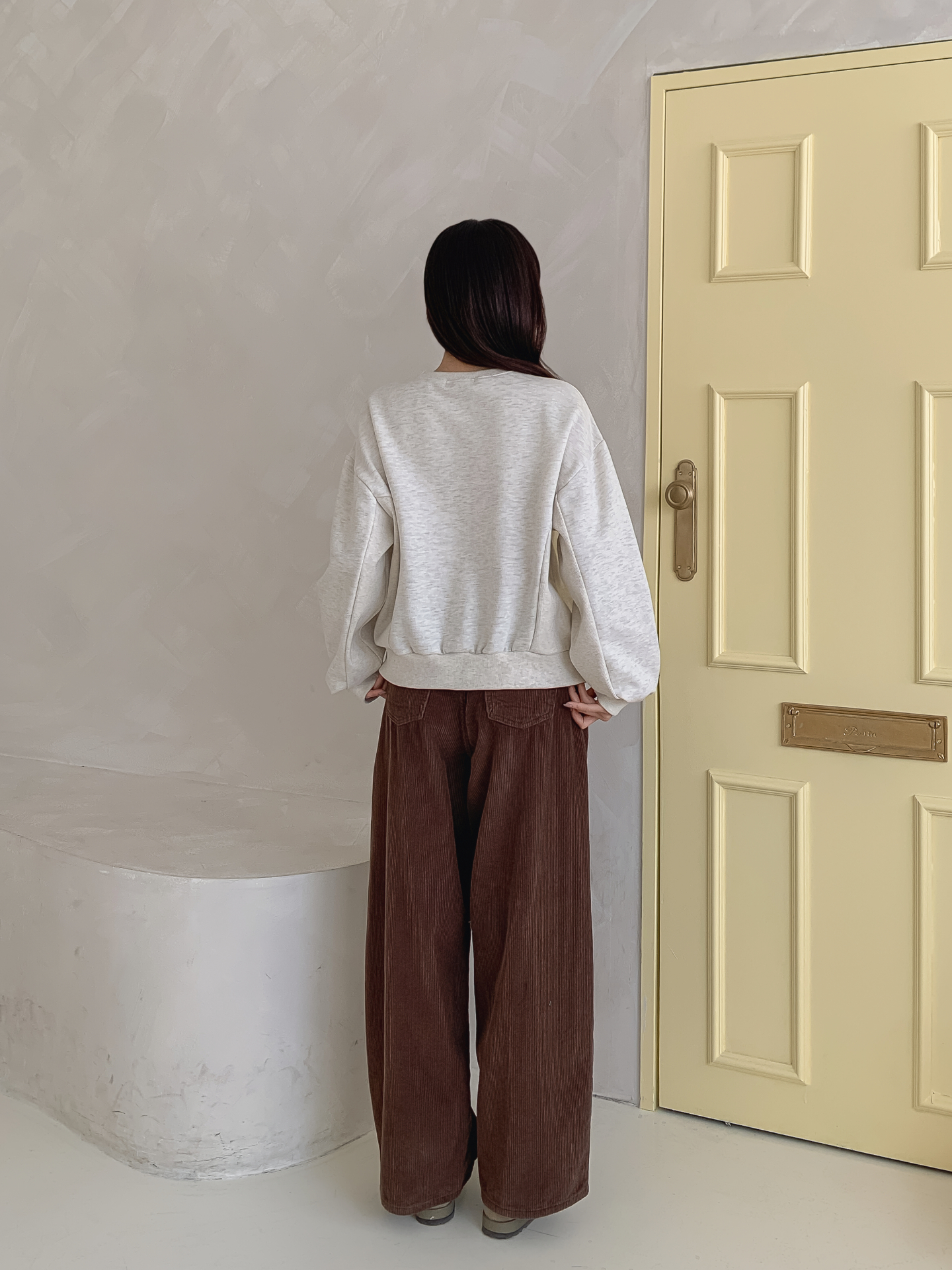 裏起毛ラウンドネックレタリング刺繍スウェット | 詳細画像24