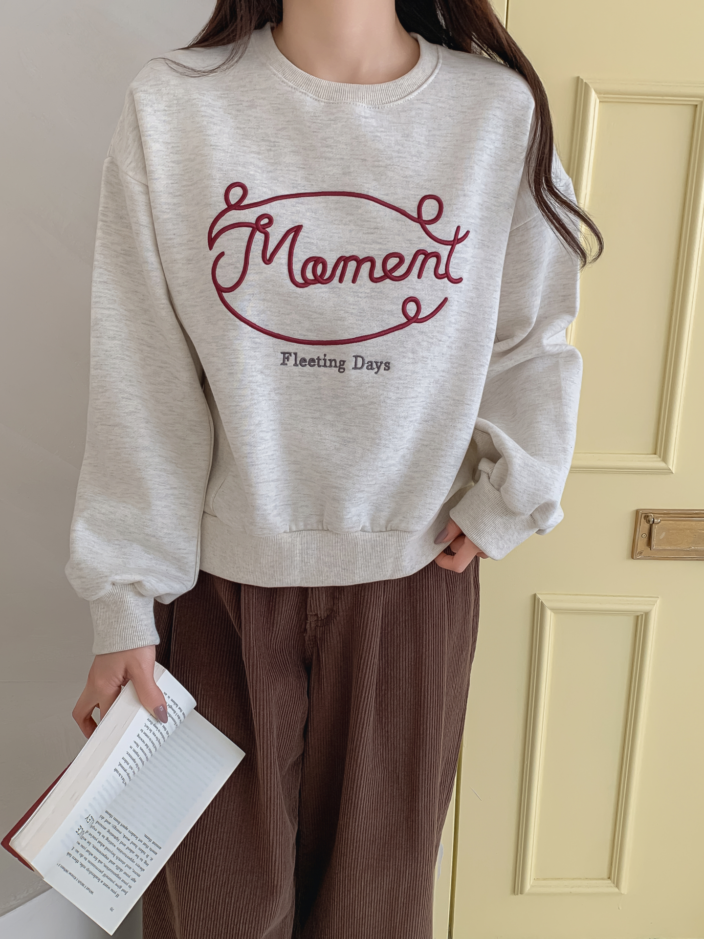 裏起毛ラウンドネックレタリング刺繍スウェット | 詳細画像26