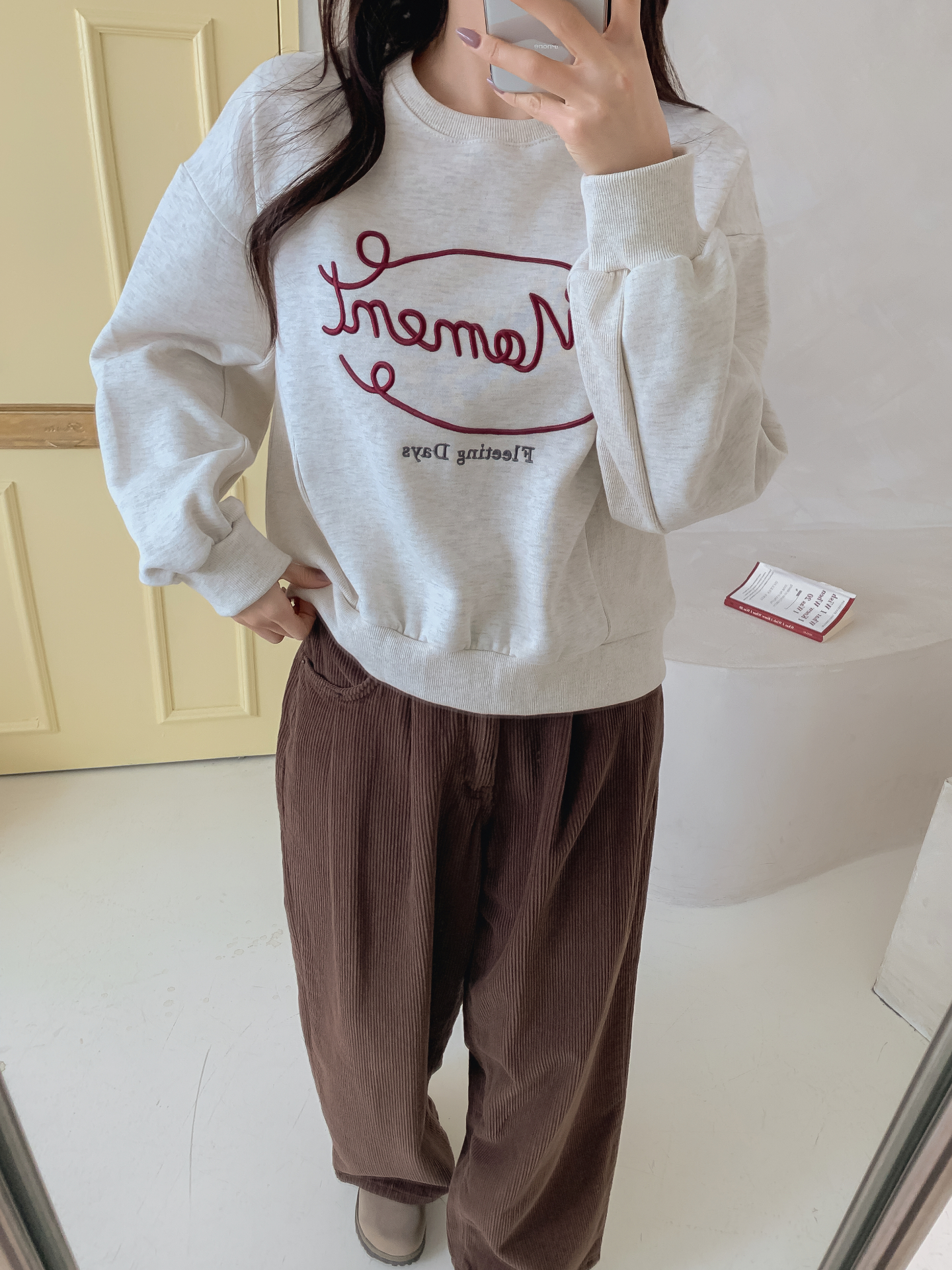 裏起毛ラウンドネックレタリング刺繍スウェット | 詳細画像29