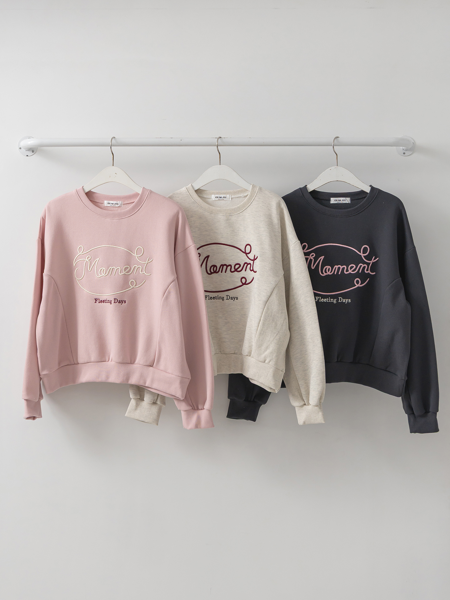 裏起毛ラウンドネックレタリング刺繍スウェット | 詳細画像31