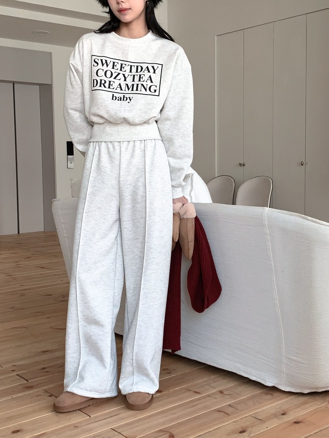 裏起毛ラウンドネックウエストゴムルーズ長袖ワイドロゴセットアップパンツスウェットトレーニング | 詳細画像3