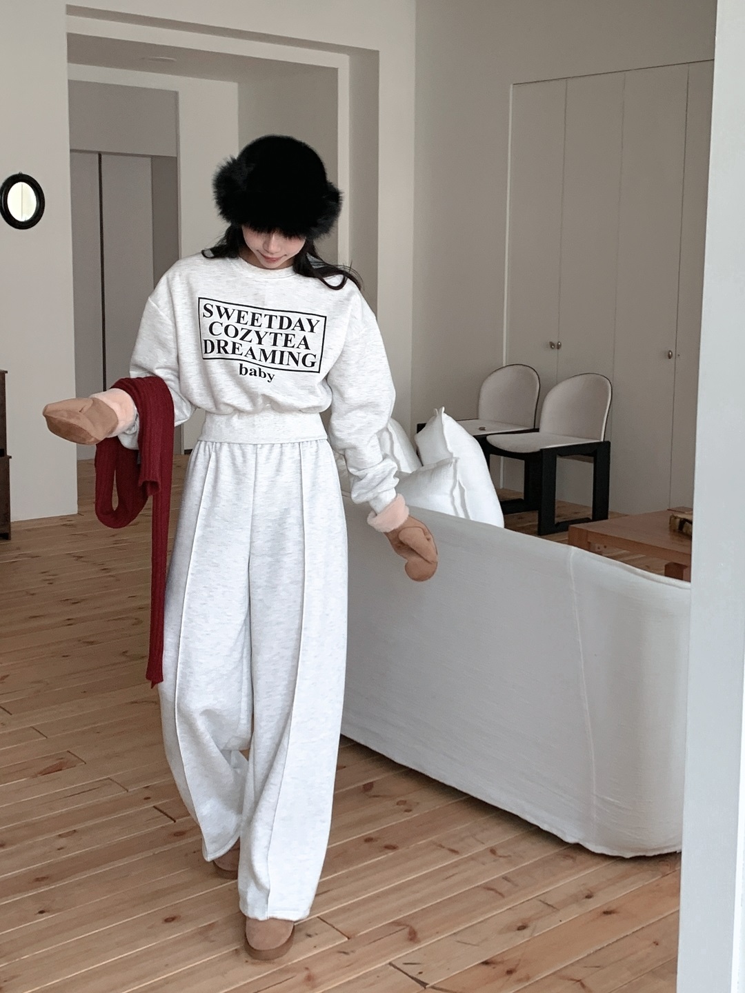 裏起毛ラウンドネックウエストゴムルーズ長袖ワイドロゴセットアップパンツスウェットトレーニング | 詳細画像5