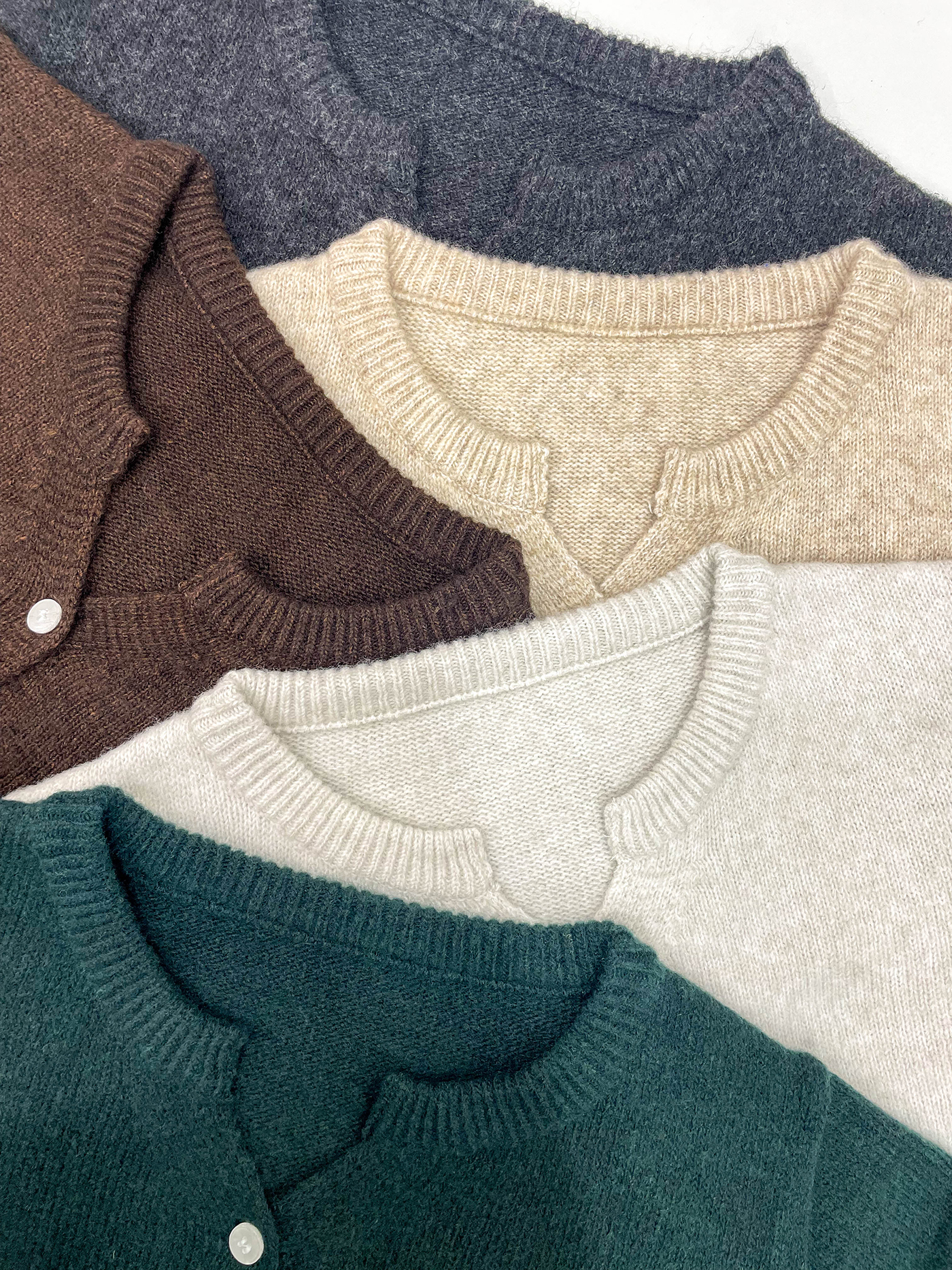 ウール混ボタンヘンリーネック長袖カーディガン | 詳細画像12