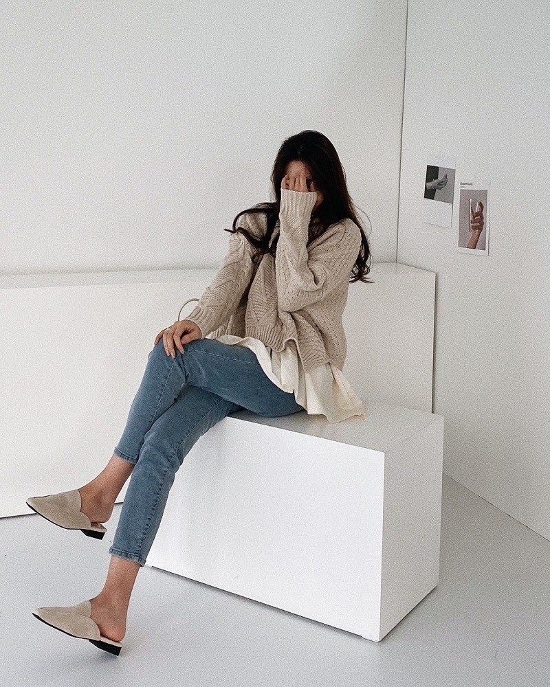 タートルネックレイヤード風フレアケーブルカラーニット | 詳細画像9