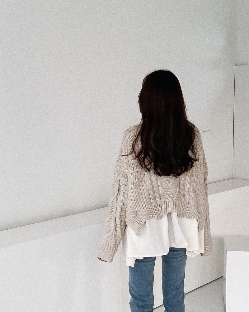 タートルネックレイヤード風フレアケーブルカラーニット | 詳細画像10