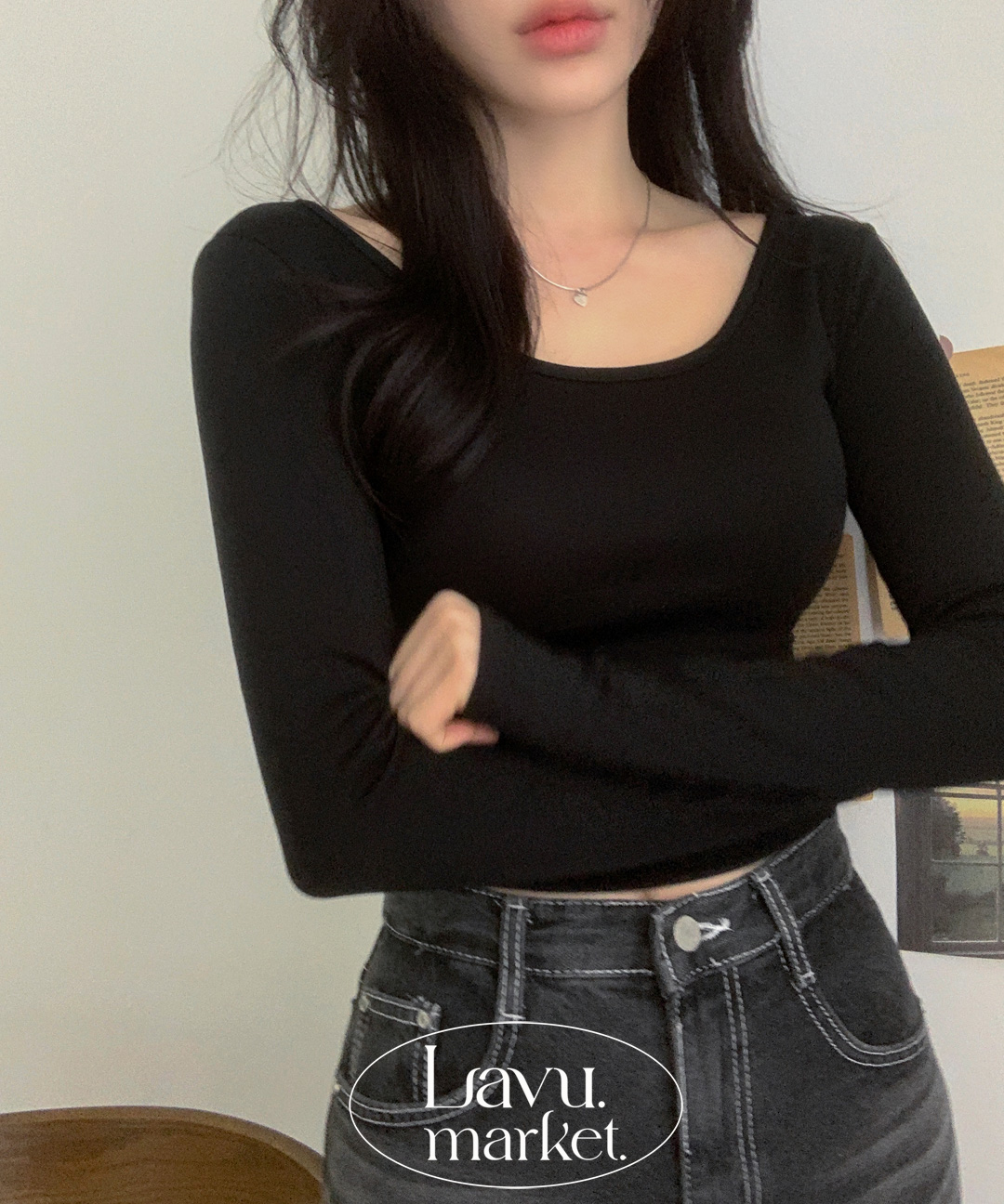 トップス u ストレッチ裏起毛Uネック長袖スリムクロップドTシャツ | レディース