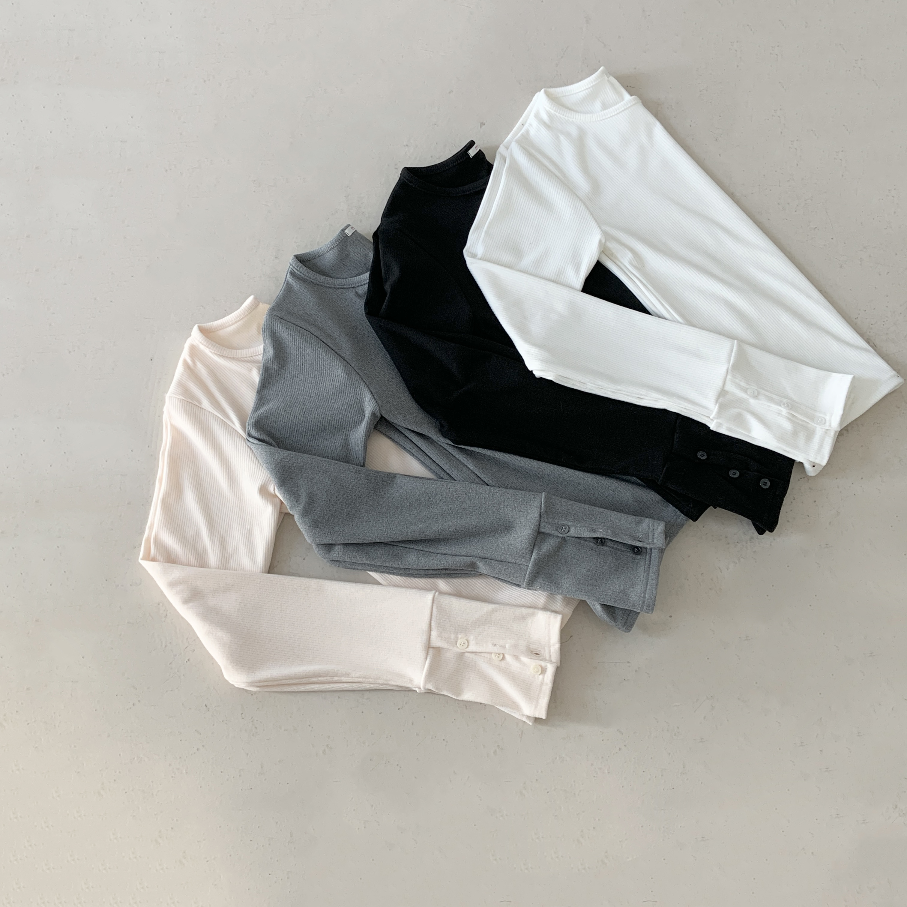 リブラウンドネックボタンスリーブカラーTシャツ | 詳細画像20