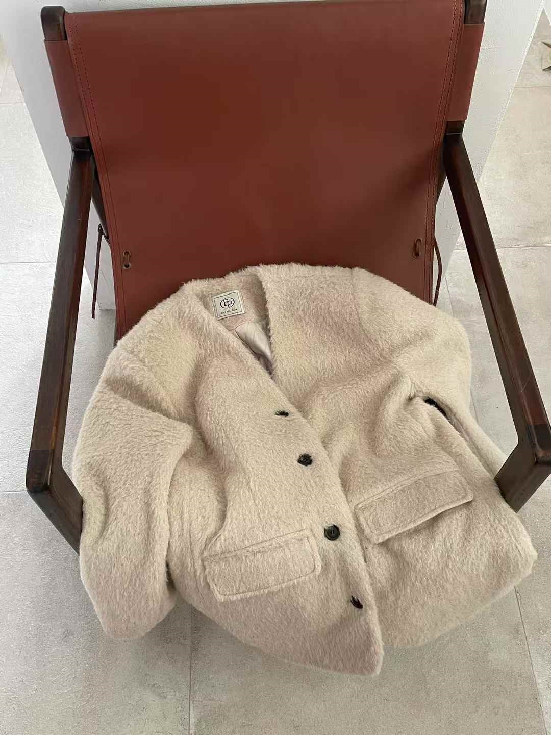 ブークレキルト風ウール混ボタンVネックノーカラーハーフジャケット | 詳細画像21