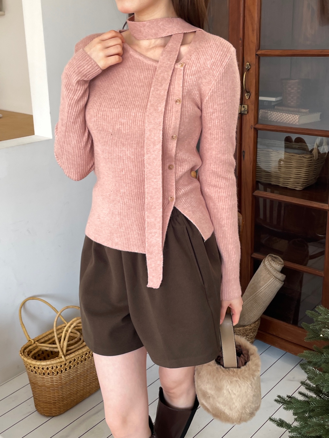 ボタンアンバランスネック長袖カラーニット | 詳細画像12