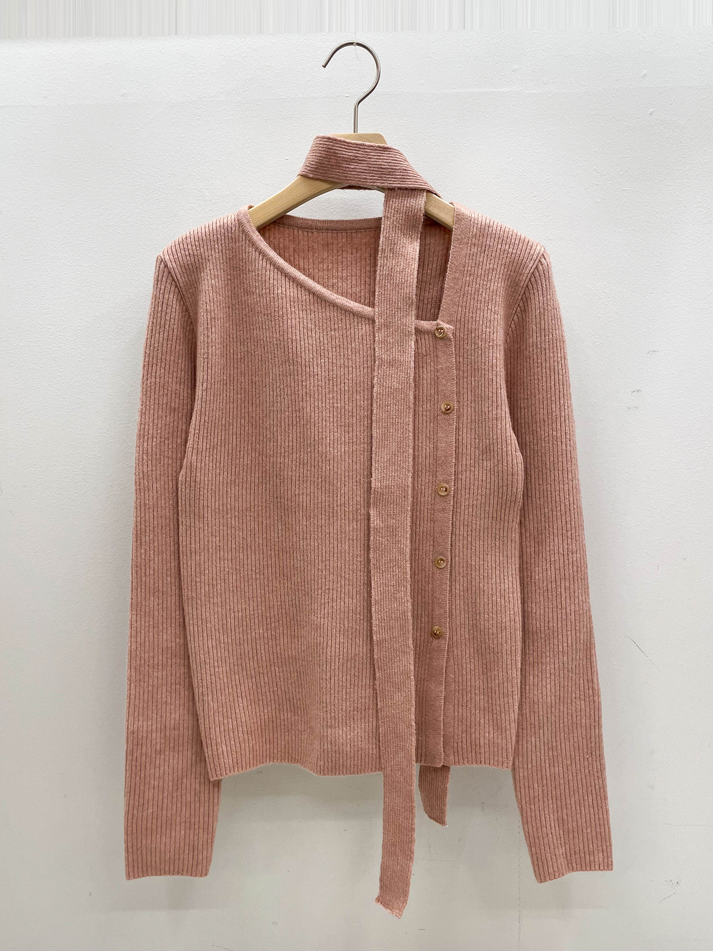 ボタンアンバランスネック長袖カラーニット | 詳細画像16