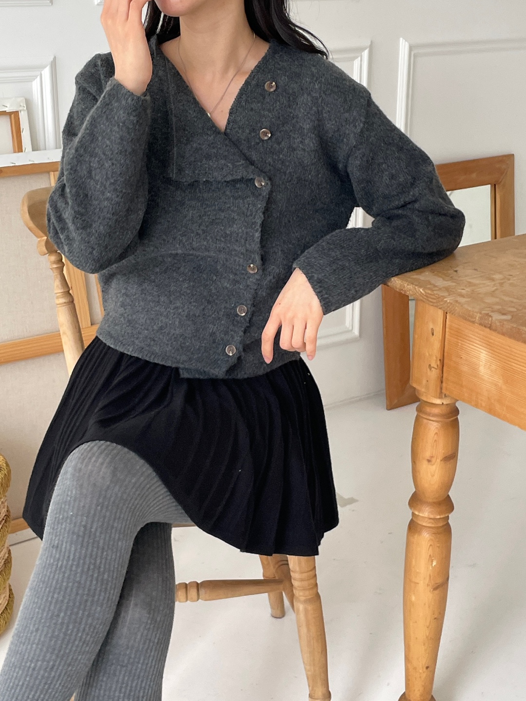 ボタンアンバランスネックカラーカーディガン | 詳細画像10