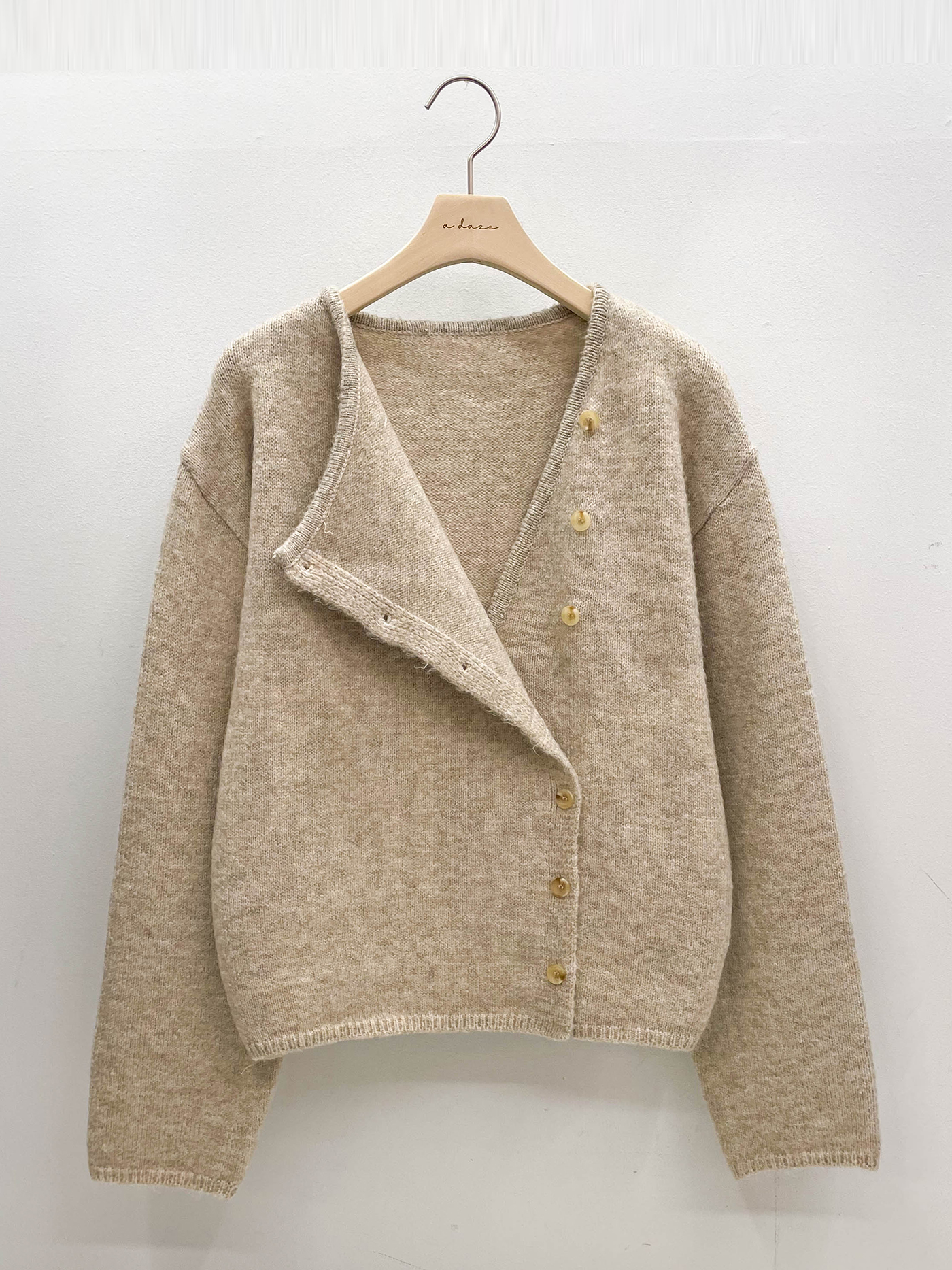 ボタンアンバランスネックカラーカーディガン | 詳細画像14