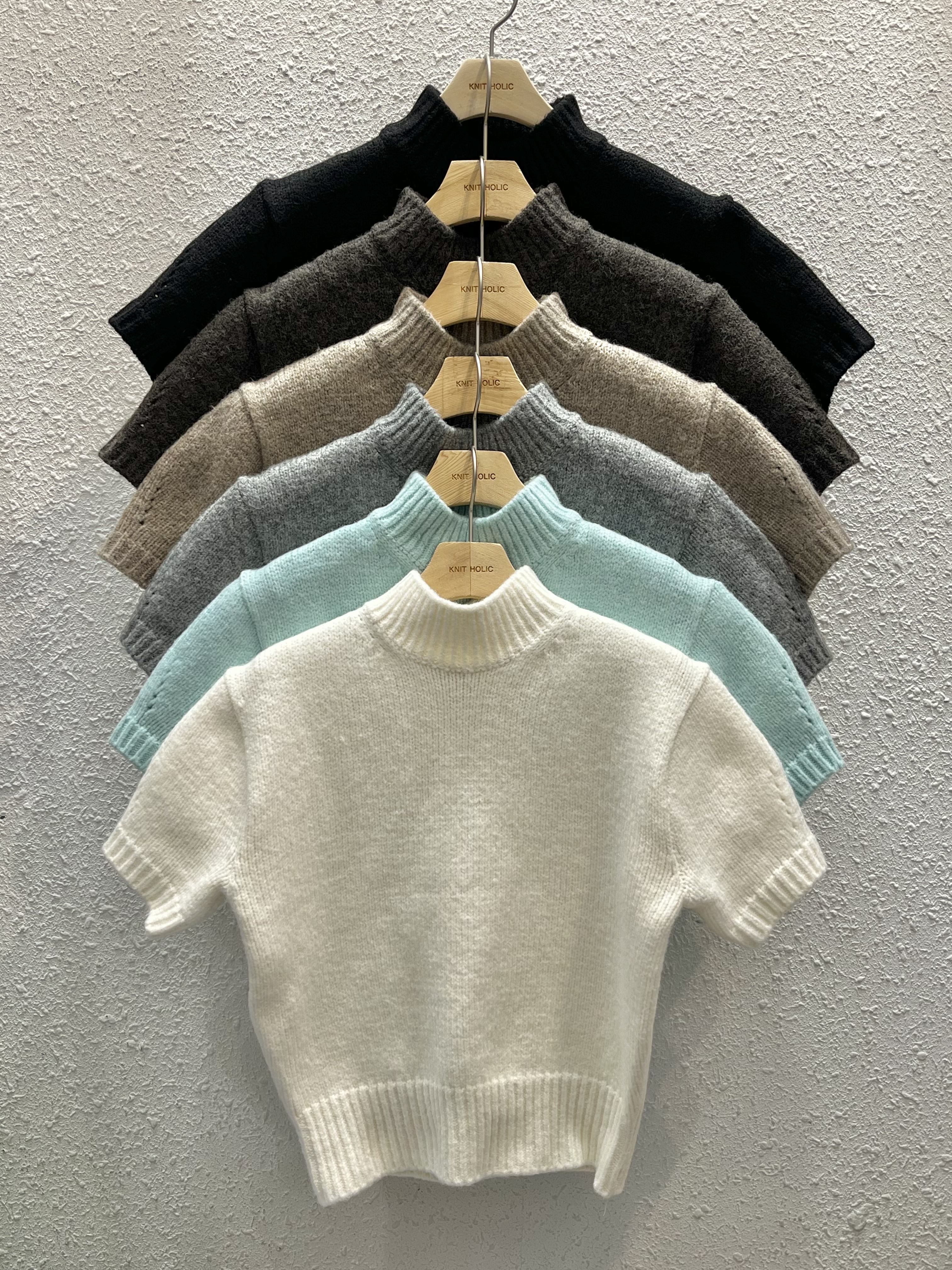 ハイネック半袖セミクロップド無地カラーニット | 詳細画像20