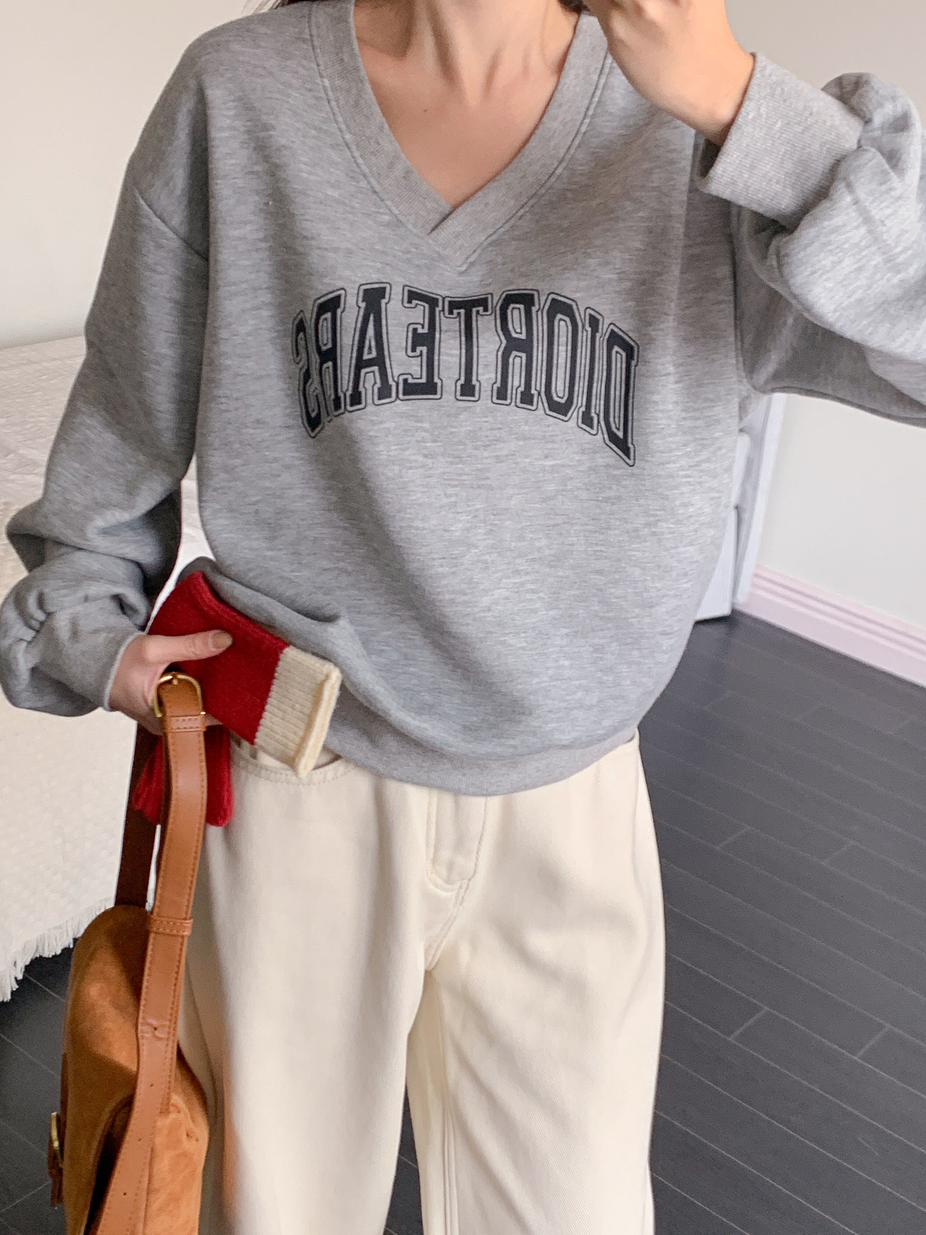 裏起毛Vネックルーズ長袖ロゴスウェット | 詳細画像3