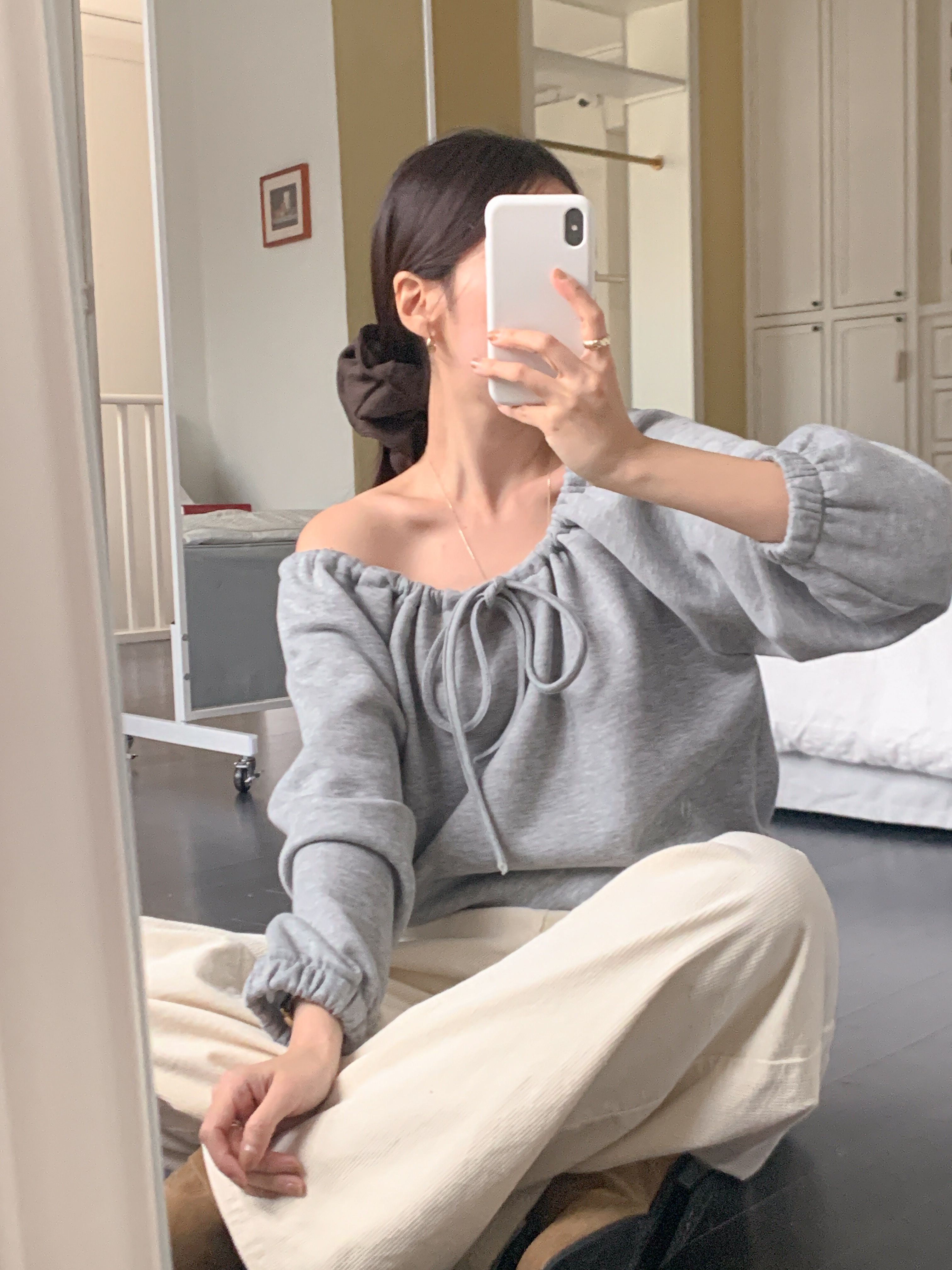 ファー裏地Vネックルーズ長袖レタリングスウェット | 詳細画像13