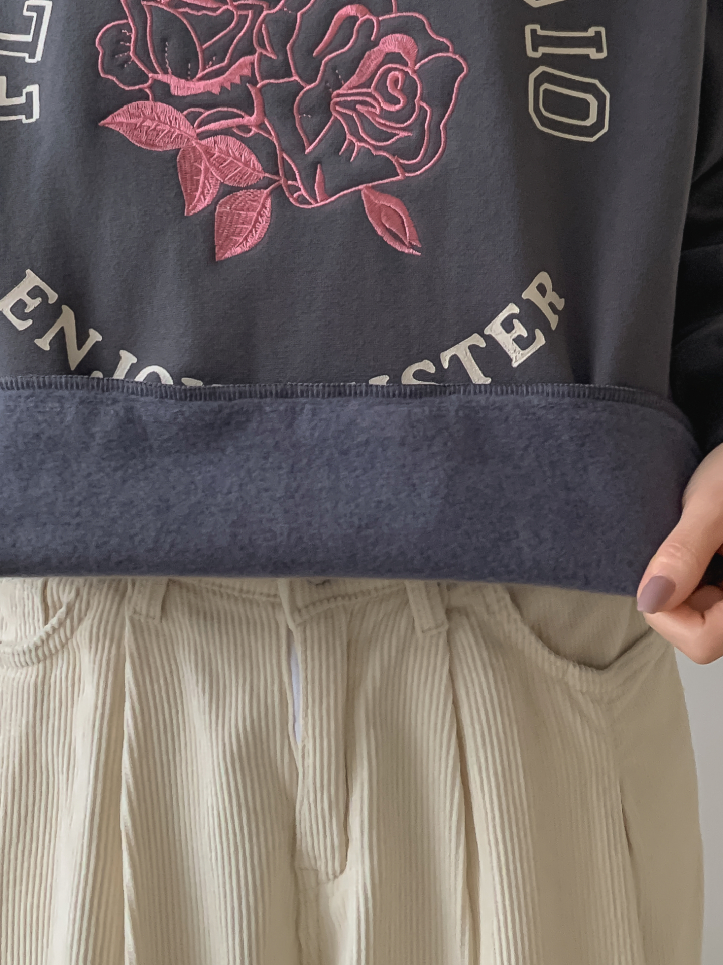 裏起毛コットンラウンドネック長袖刺繍花柄スウェット | 詳細画像14