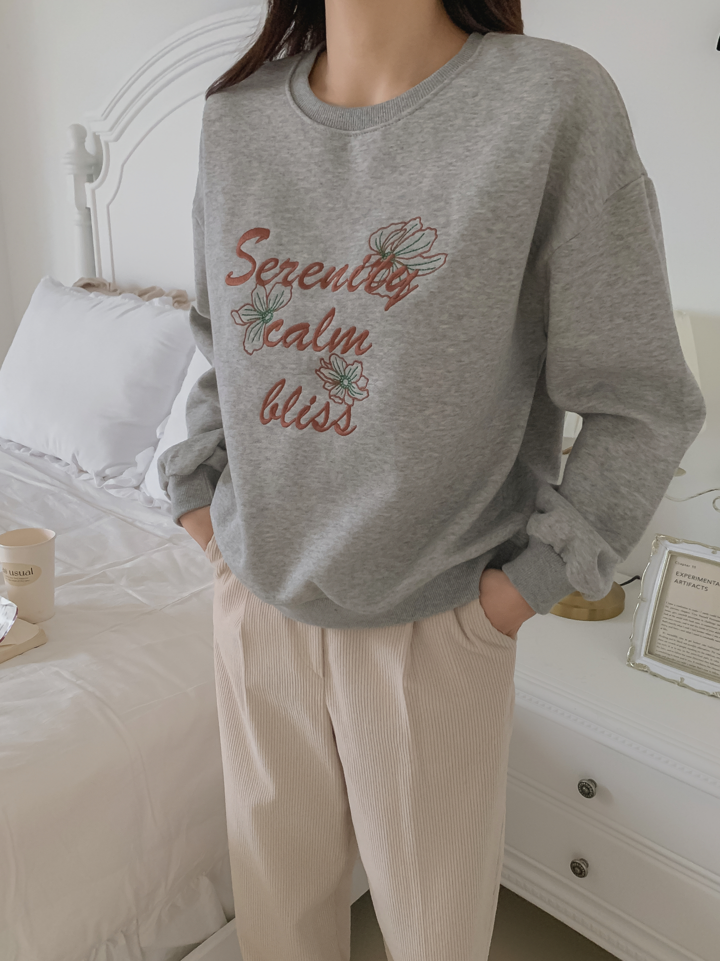 ラウンドネック長袖刺繍スウェット | 詳細画像3