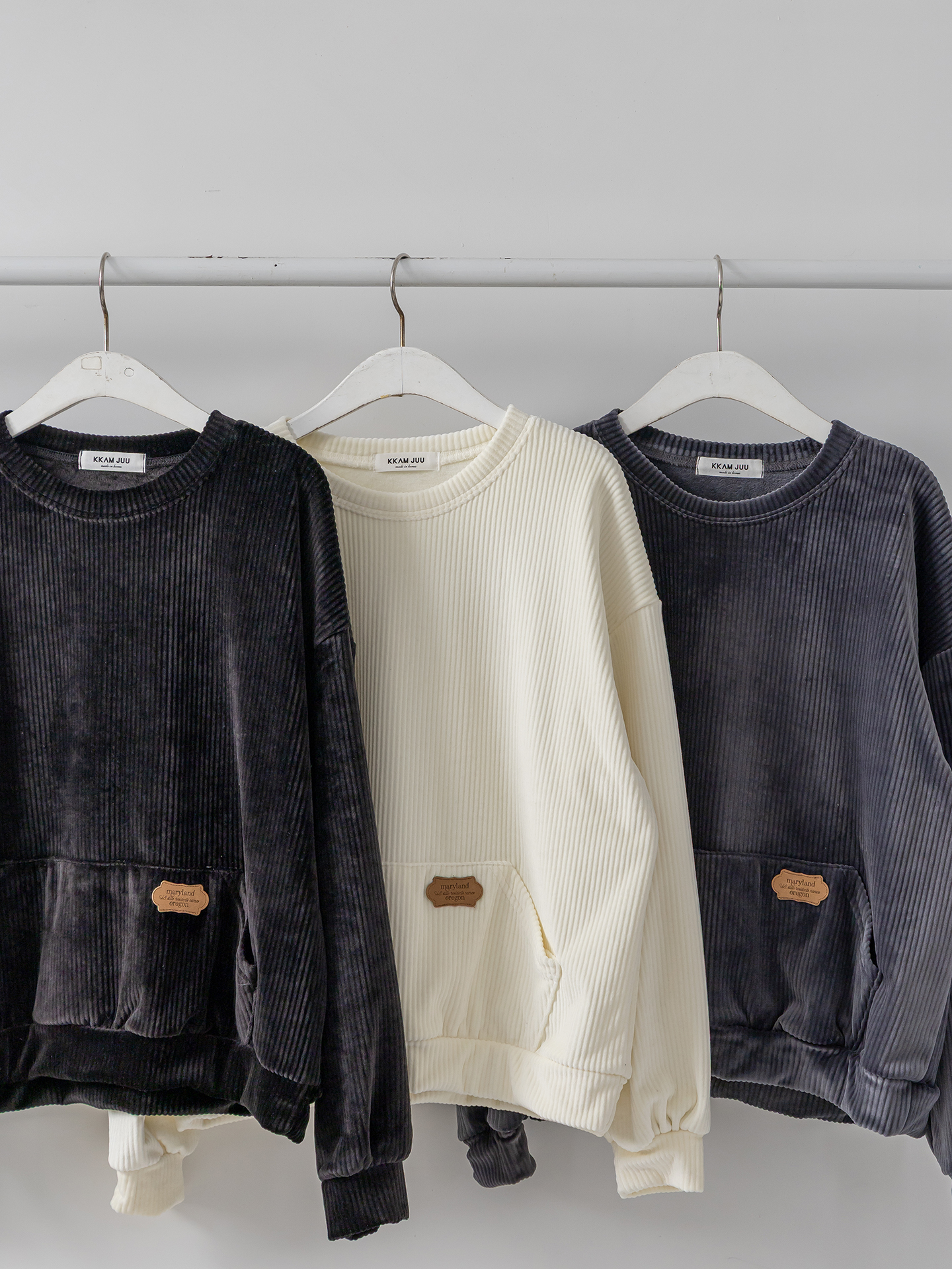 ベロアラウンドネックルーズ長袖スウェット | 詳細画像3