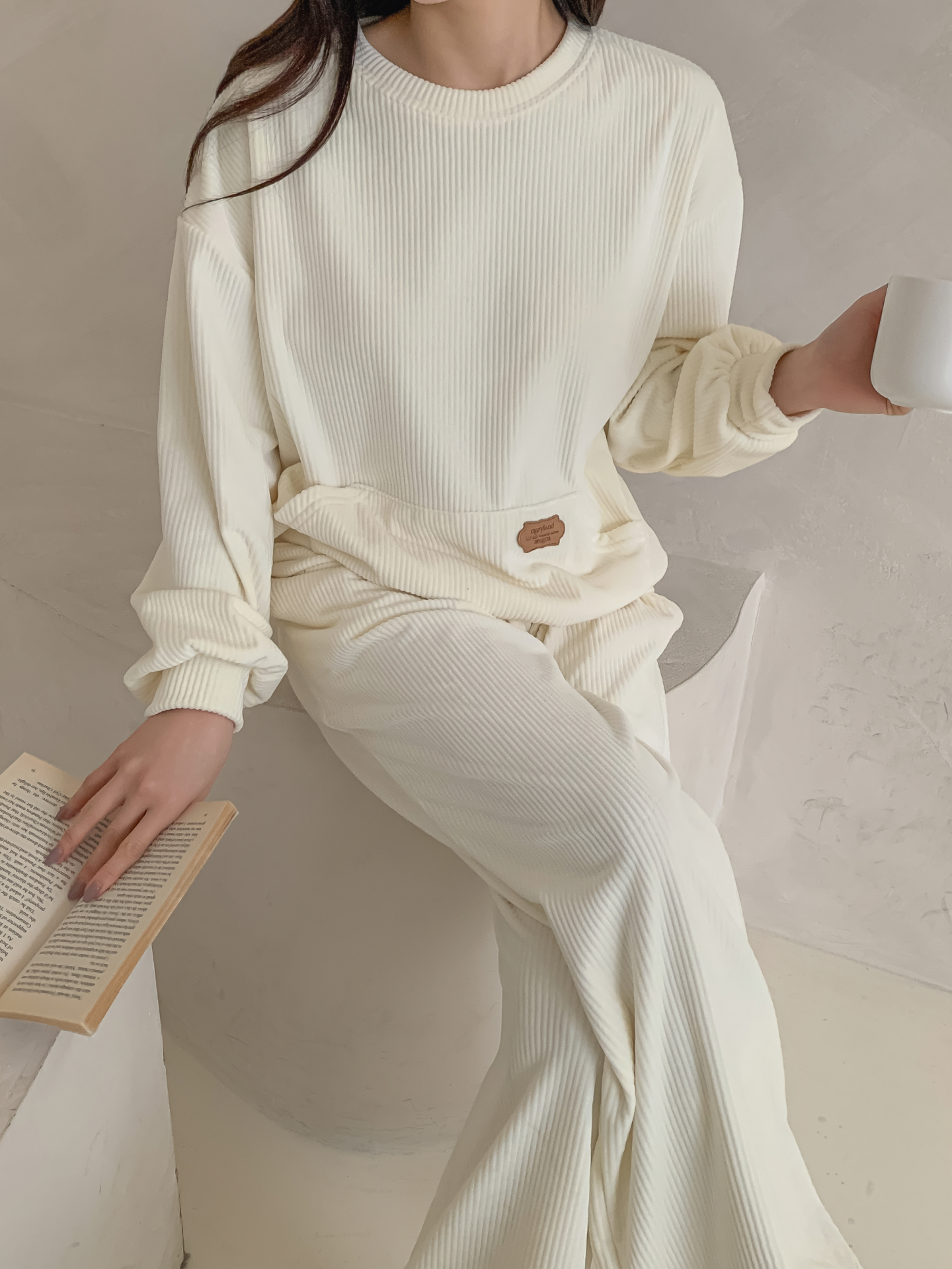 ベロアラウンドネックルーズ長袖スウェット | 詳細画像7