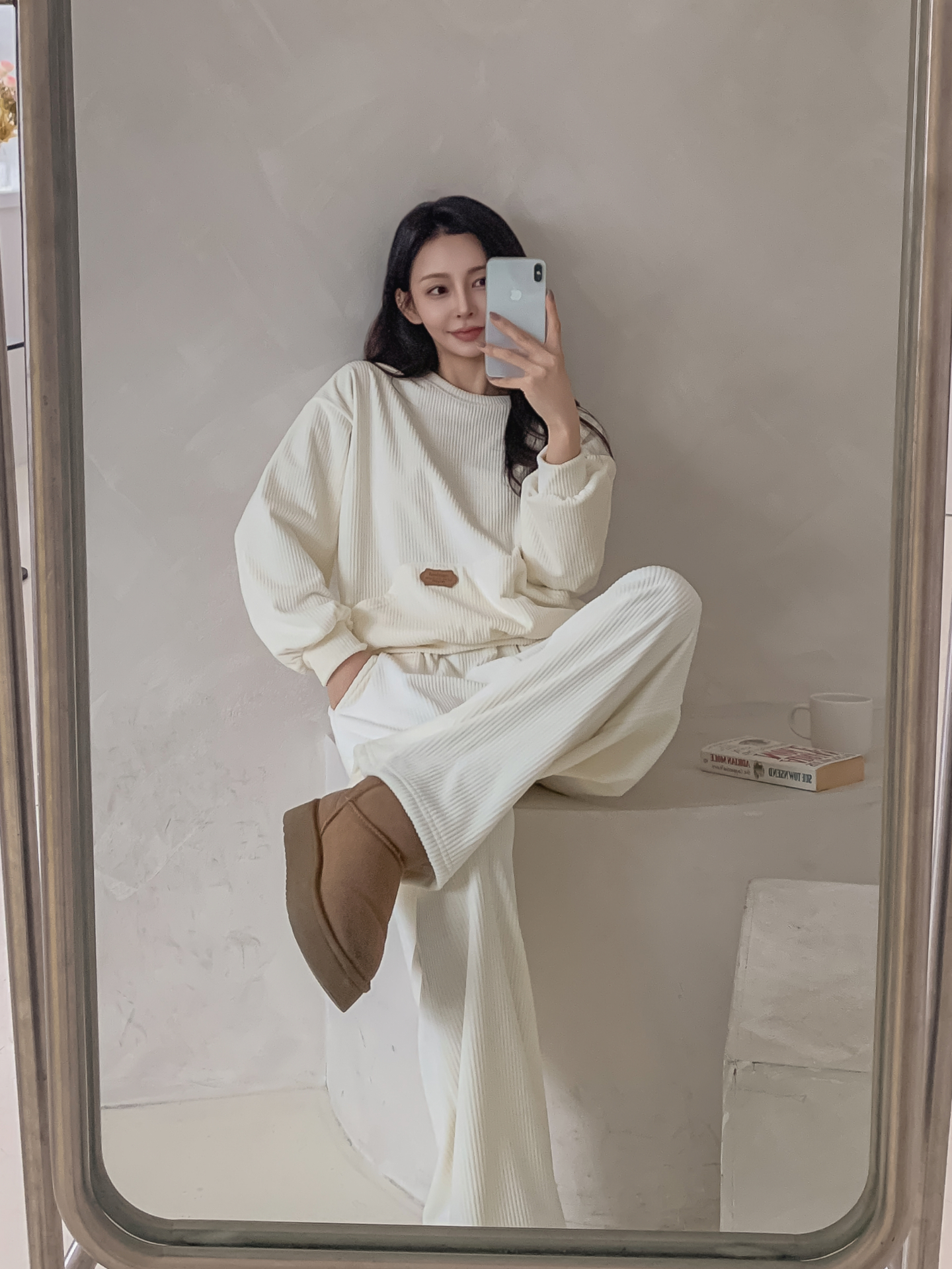 ベロアラウンドネックルーズ長袖スウェット | 詳細画像10