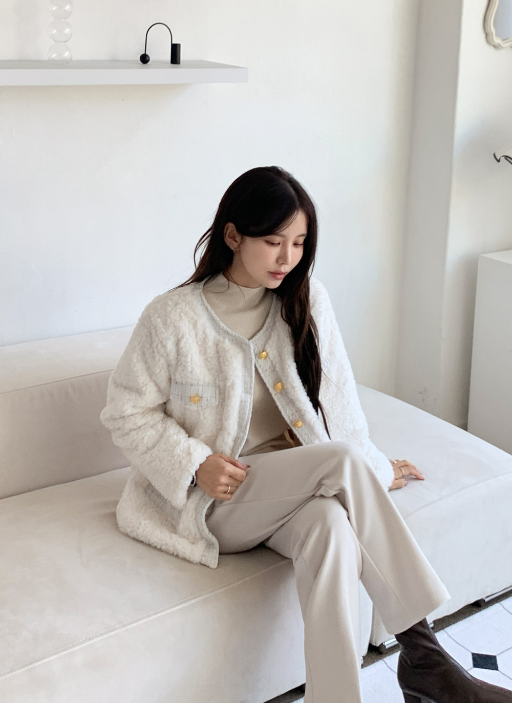 ツイードキルティングコンビエコファーラウンドネックジャケット