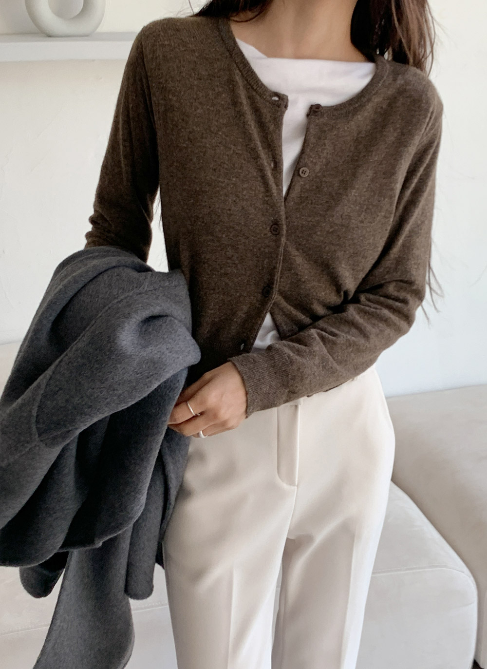 カシミヤ混ラウンドネック無地カーディガン | DHOLIC | 詳細画像17