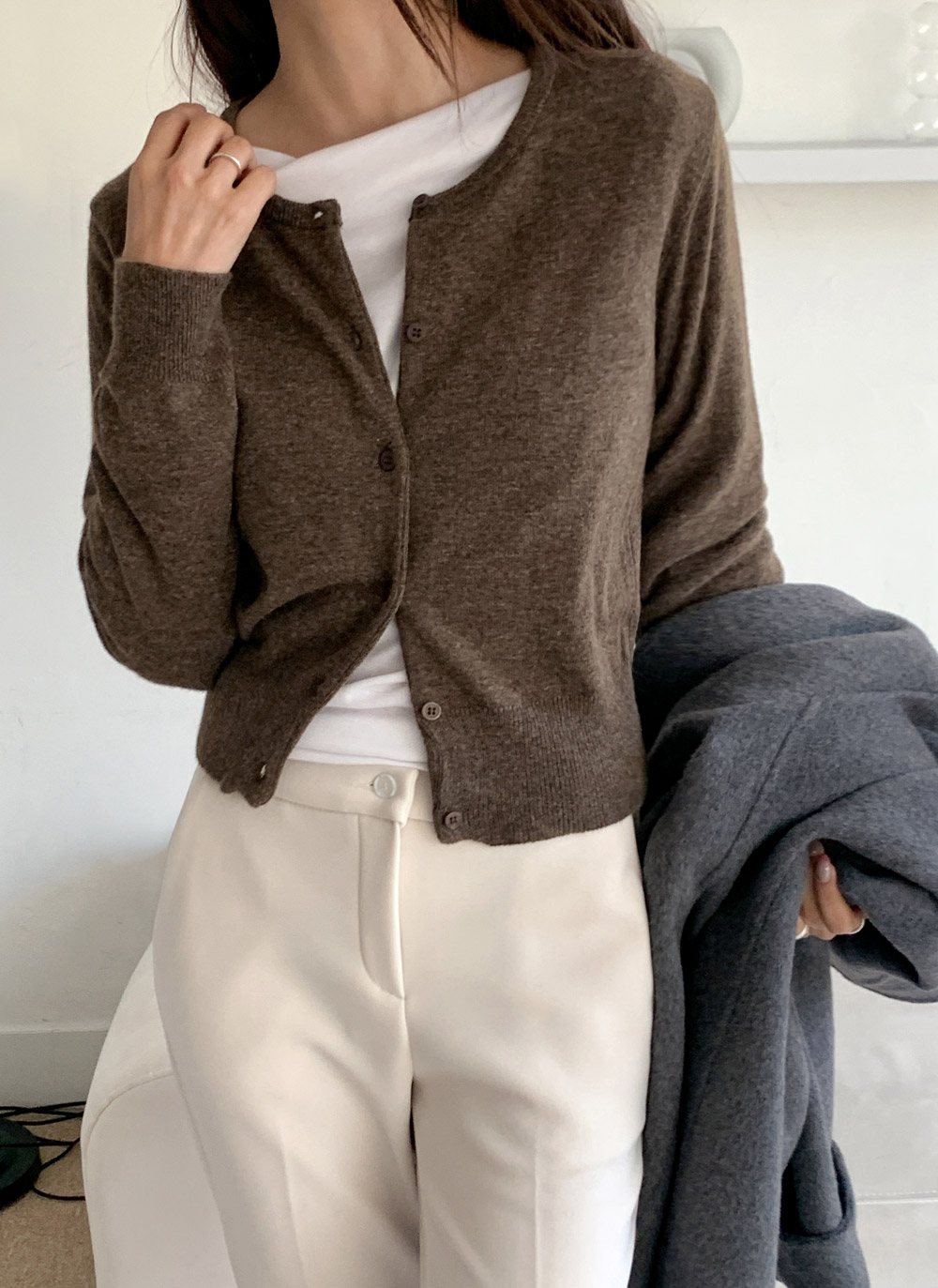 カシミヤ混ラウンドネック無地カーディガン | DHOLIC | 詳細画像18