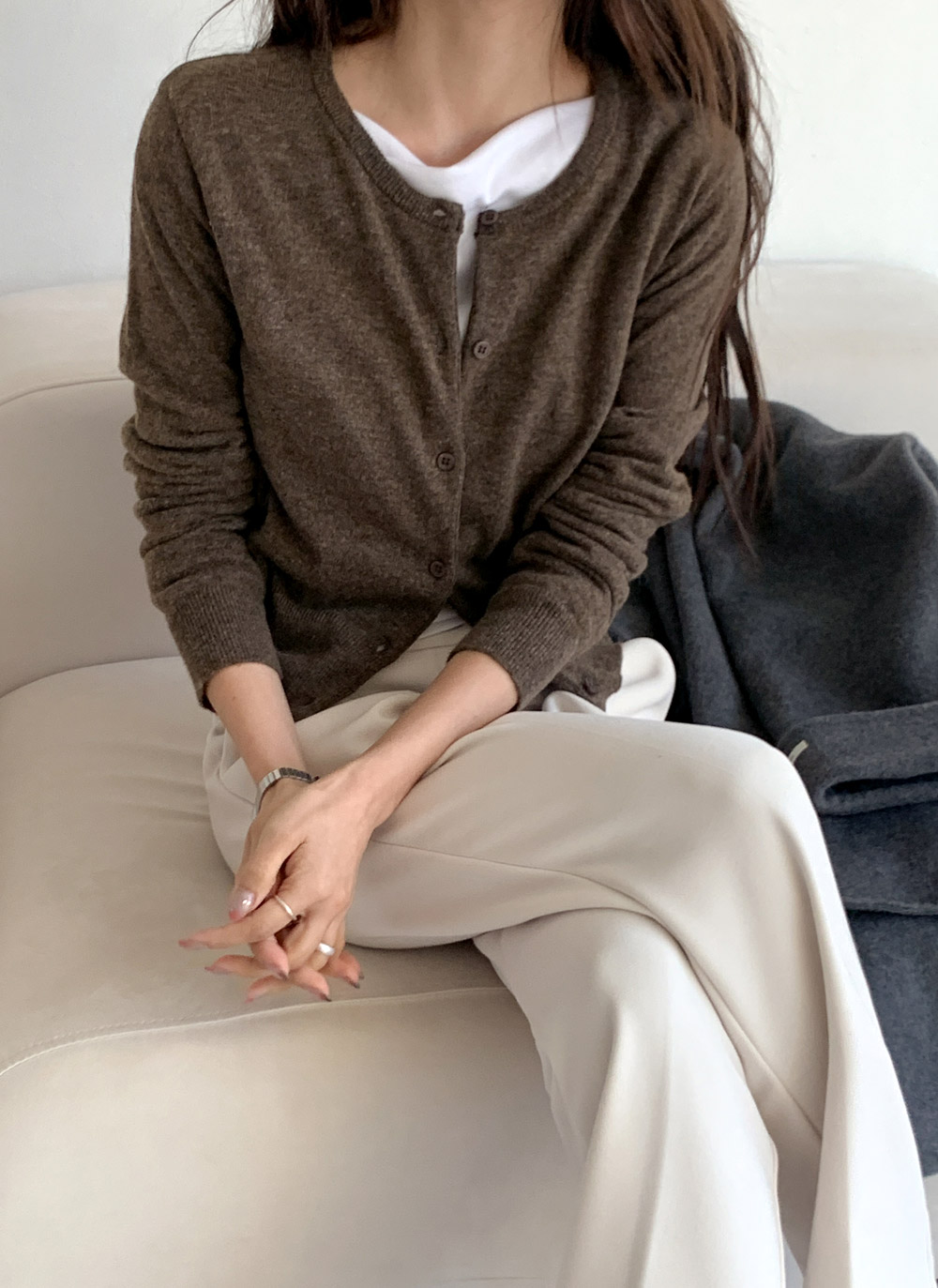 カシミヤ混ラウンドネック無地カーディガン | DHOLIC | 詳細画像21