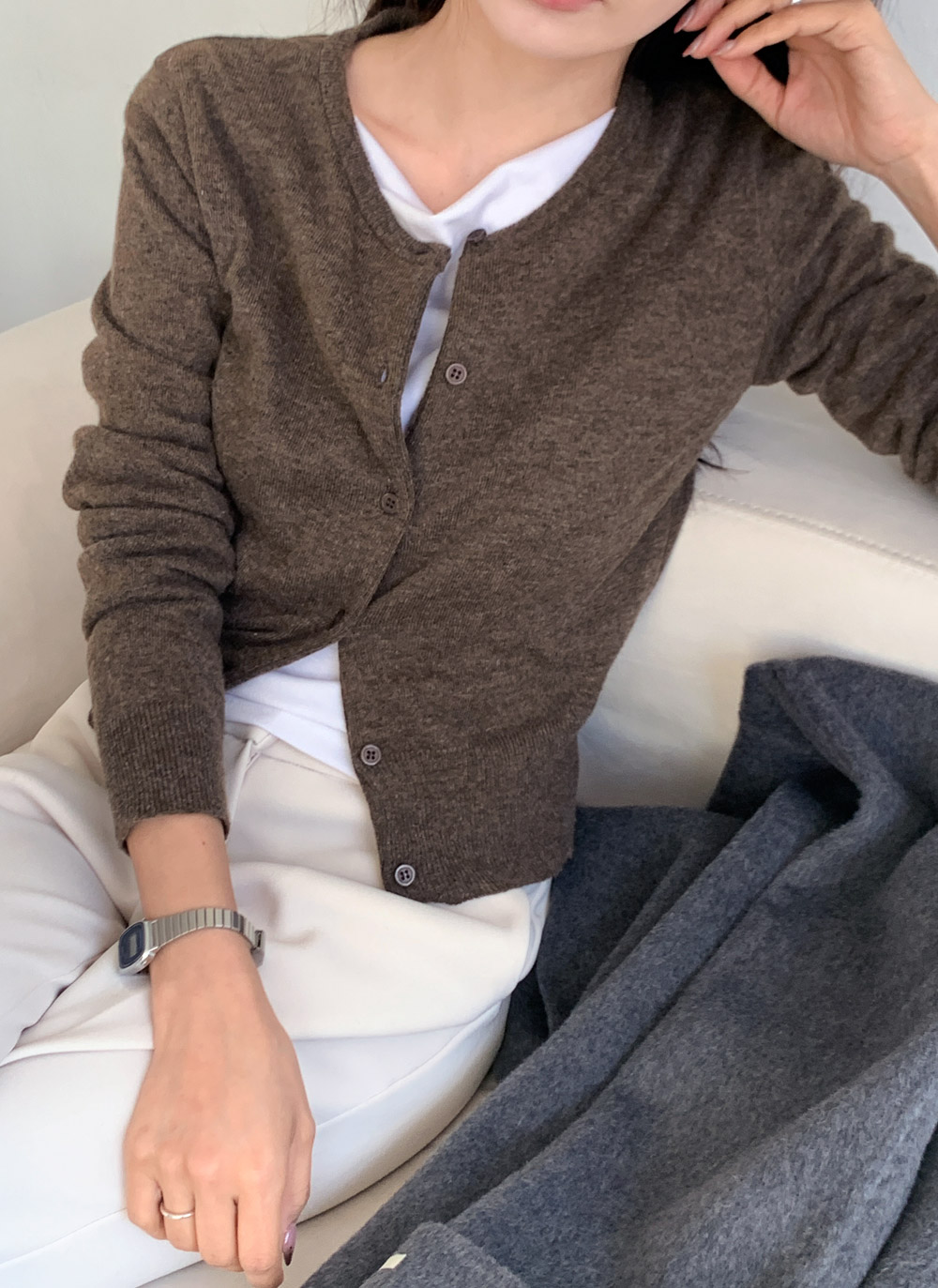 カシミヤ混ラウンドネック無地カーディガン | DHOLIC | 詳細画像23