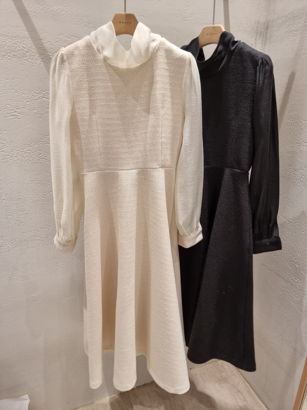 ソフトジップアップスリムロング長袖フレアスカーフネックワンピース | 詳細画像21