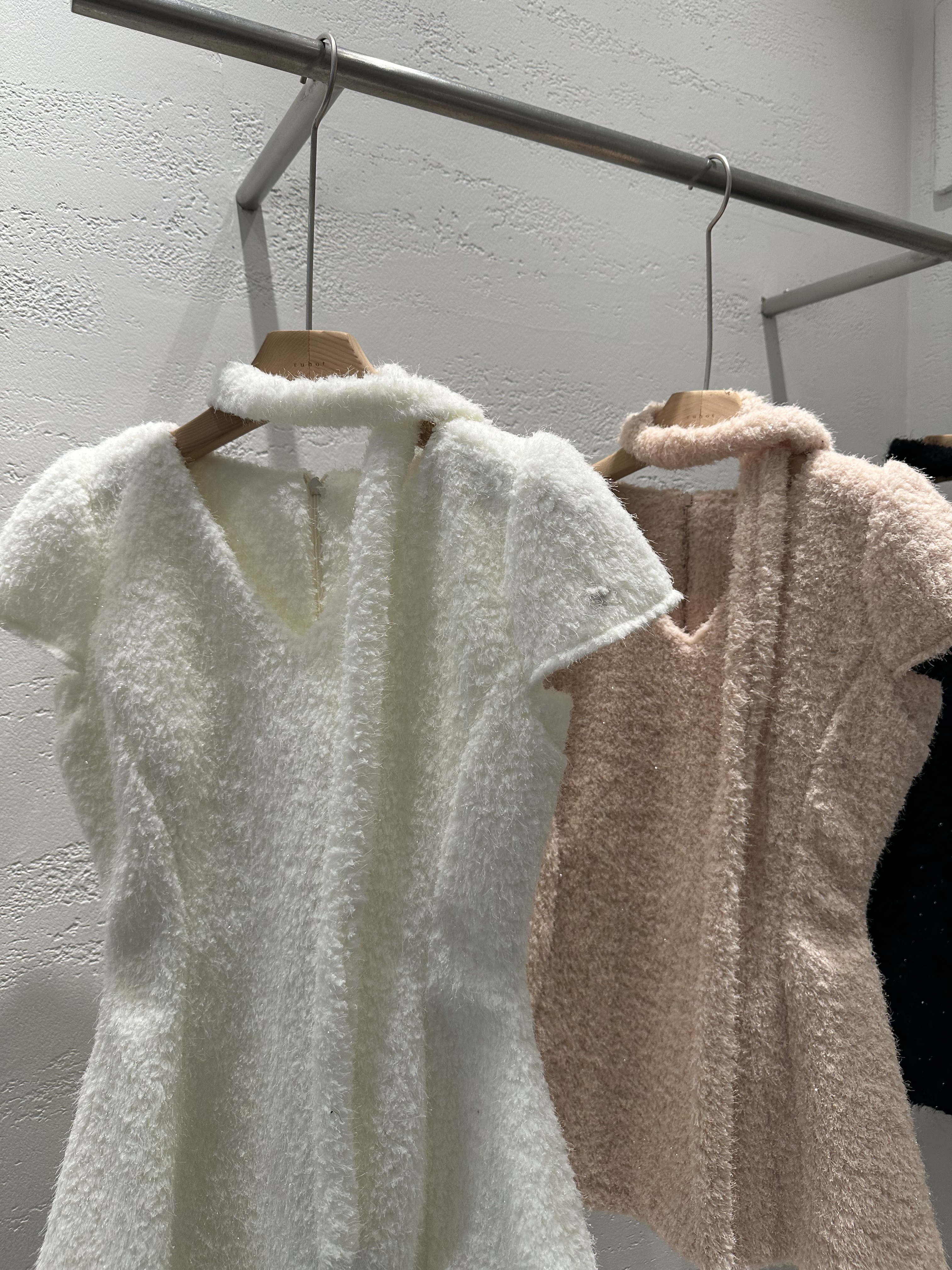 テリーVネック半袖フレアブラウススカーフ付 | 詳細画像22