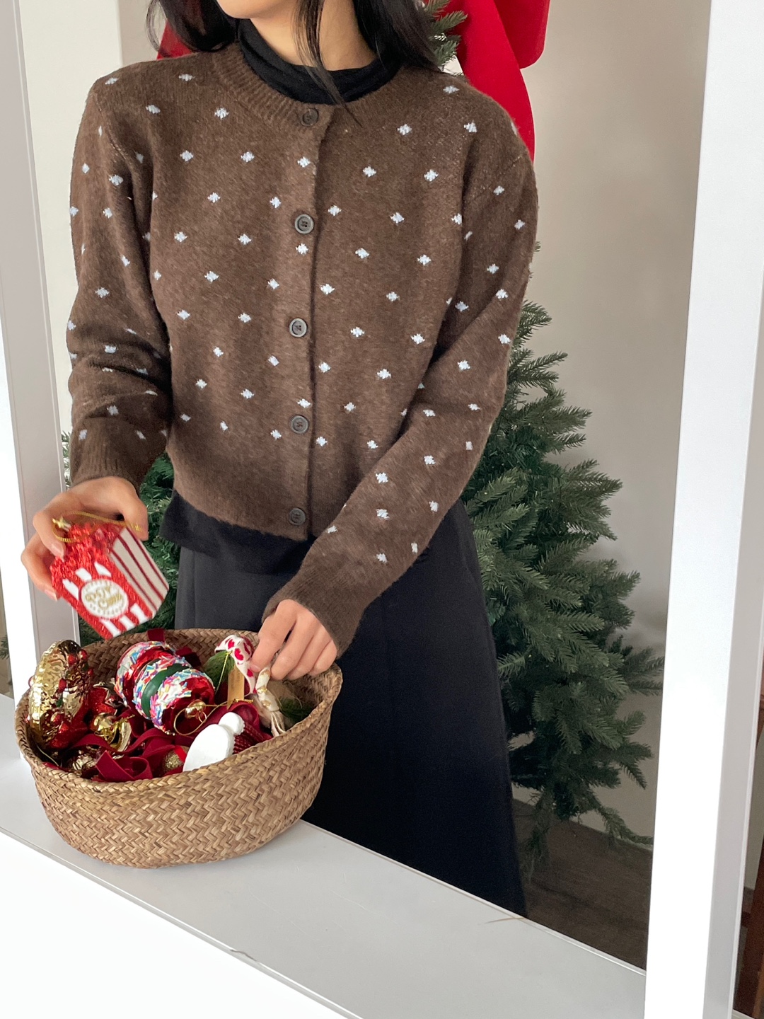 ニットボタンラウンドネックスリム長袖ドットカーディガン | 詳細画像6