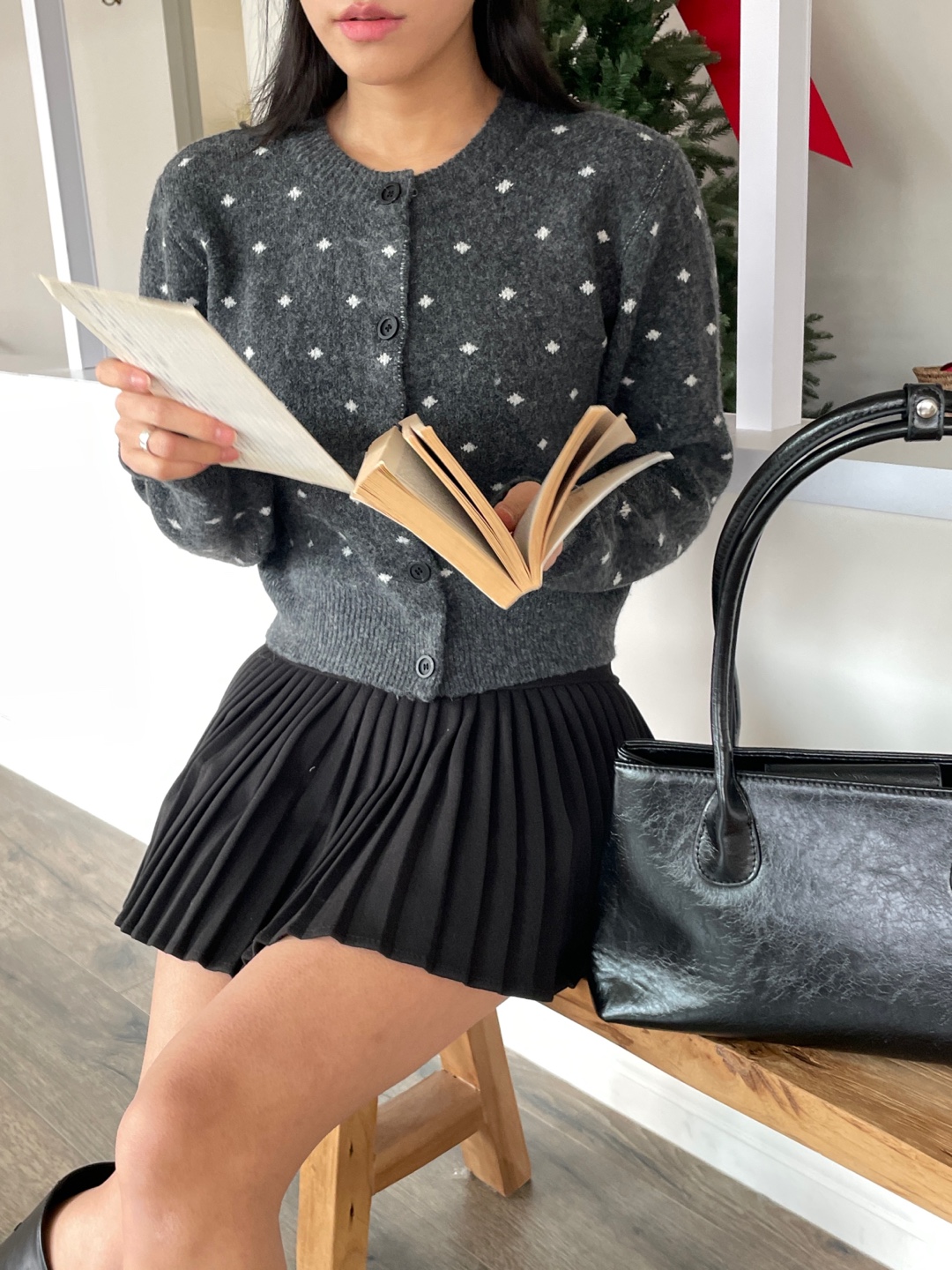 ニットボタンラウンドネックスリム長袖ドットカーディガン | 詳細画像11