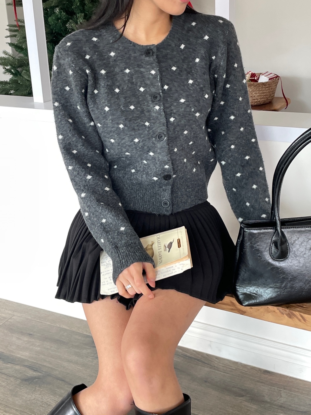 ニットボタンラウンドネックスリム長袖ドットカーディガン | 詳細画像12