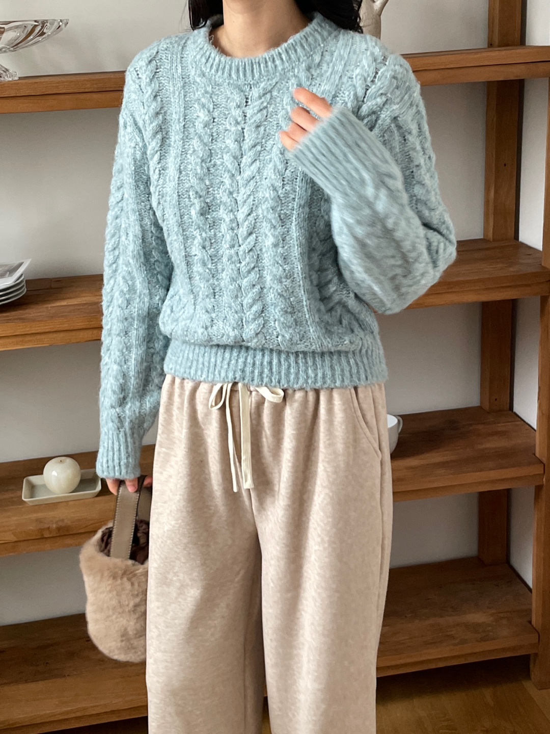 ラウンドネック長袖ケーブルニット | 詳細画像10