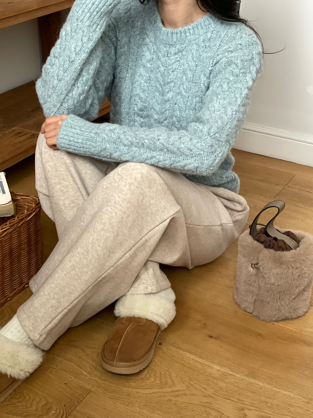 ラウンドネック長袖ケーブルニット | 詳細画像11