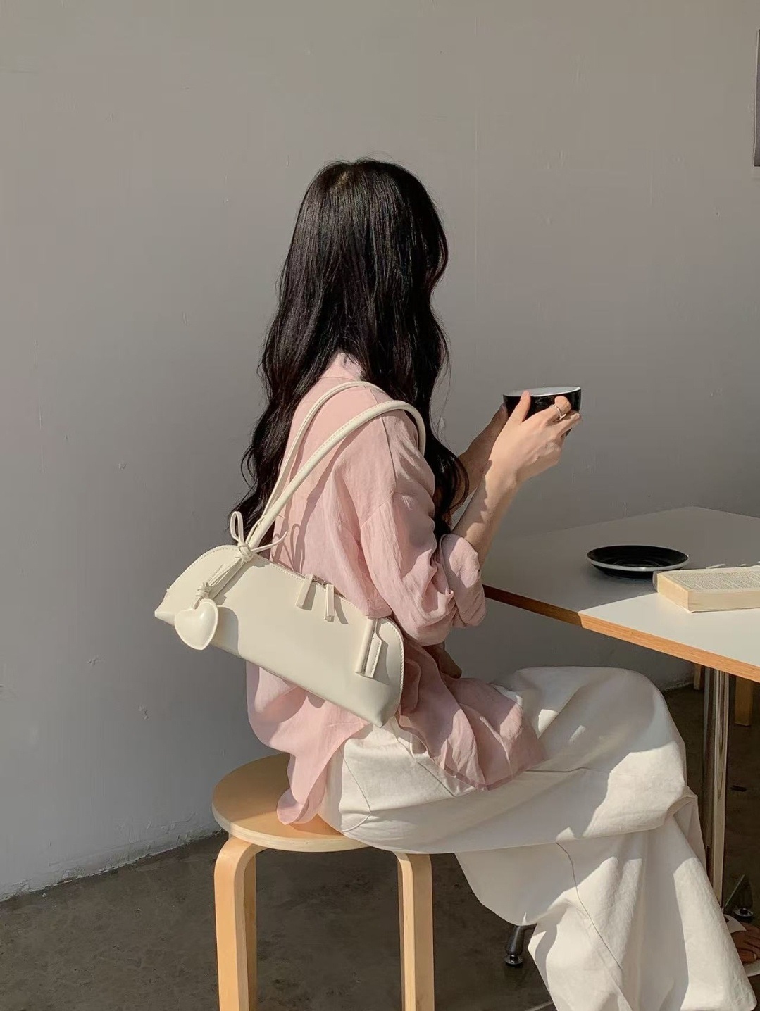 レザー調カラートートバッグ | 詳細画像10