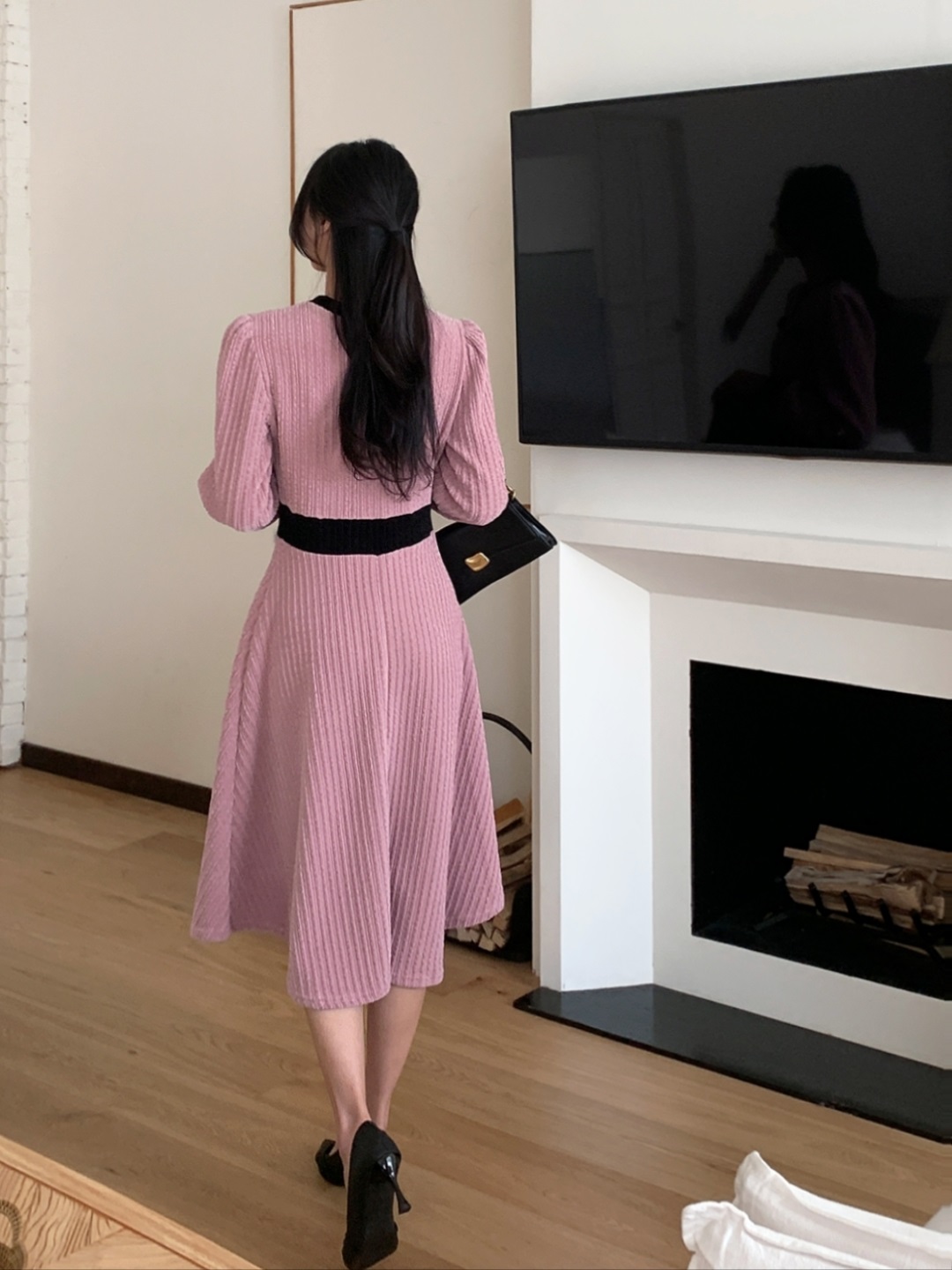 ベロア配色ラウンドネック長袖ミディフレアフェイクボタンワンピース | 詳細画像10