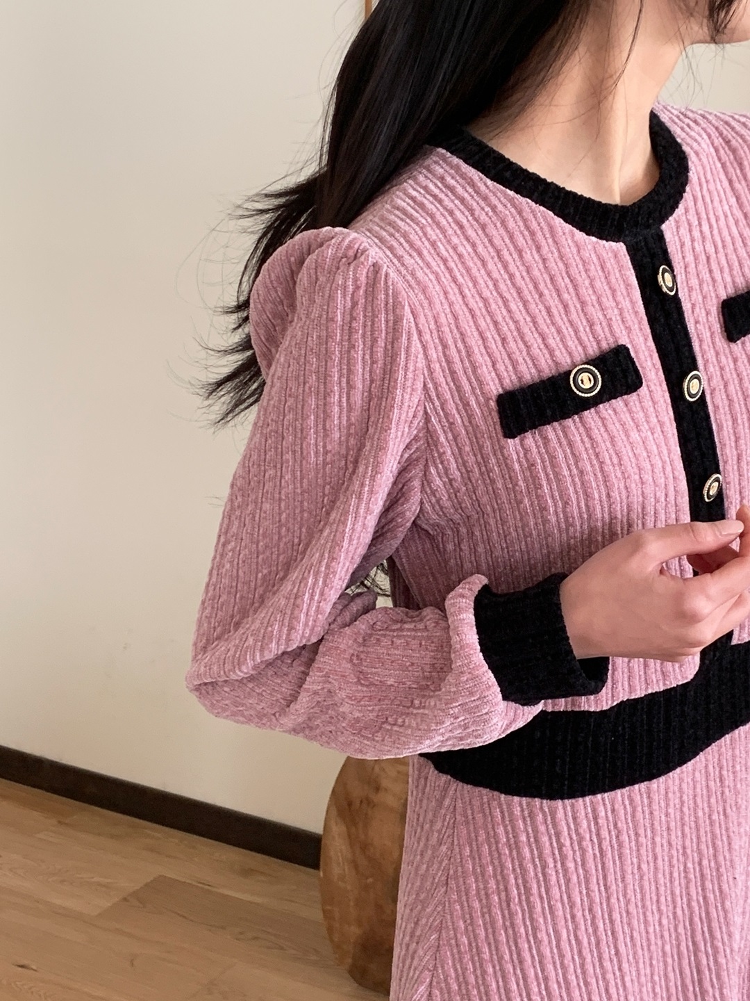 ベロア配色ラウンドネック長袖ミディフレアフェイクボタンワンピース | 詳細画像12