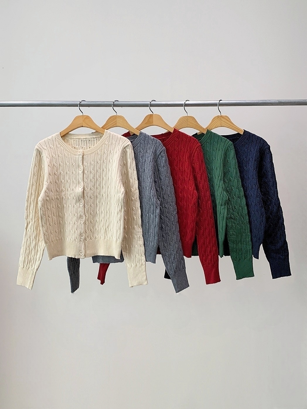 ニットソフトボタンラウンドネックスリム長袖ケーブルカーディガン | 詳細画像12