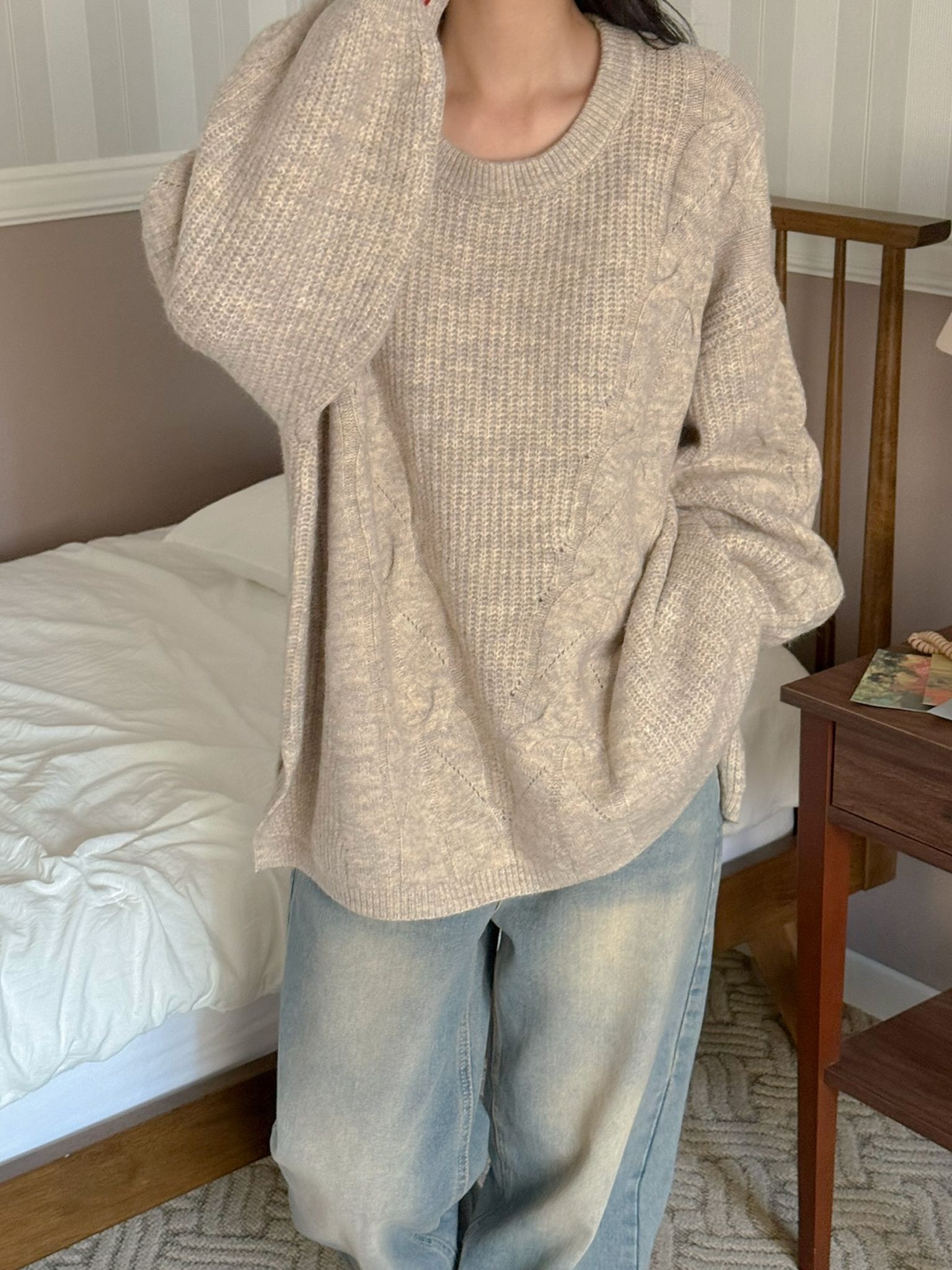 ラウンドネックルーズ長袖ニット | 詳細画像7