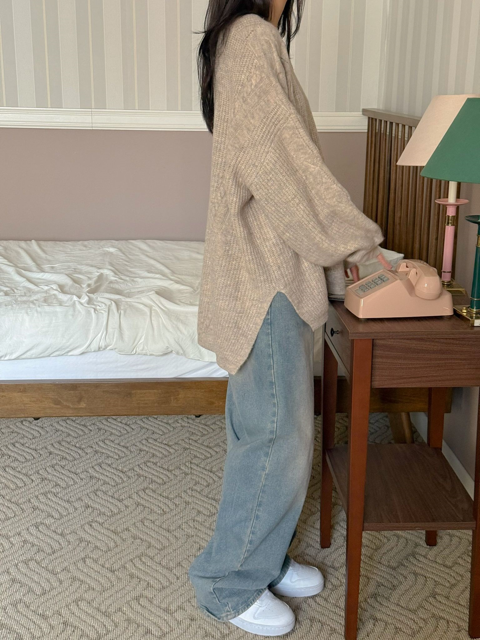 ラウンドネックルーズ長袖ニット | 詳細画像14