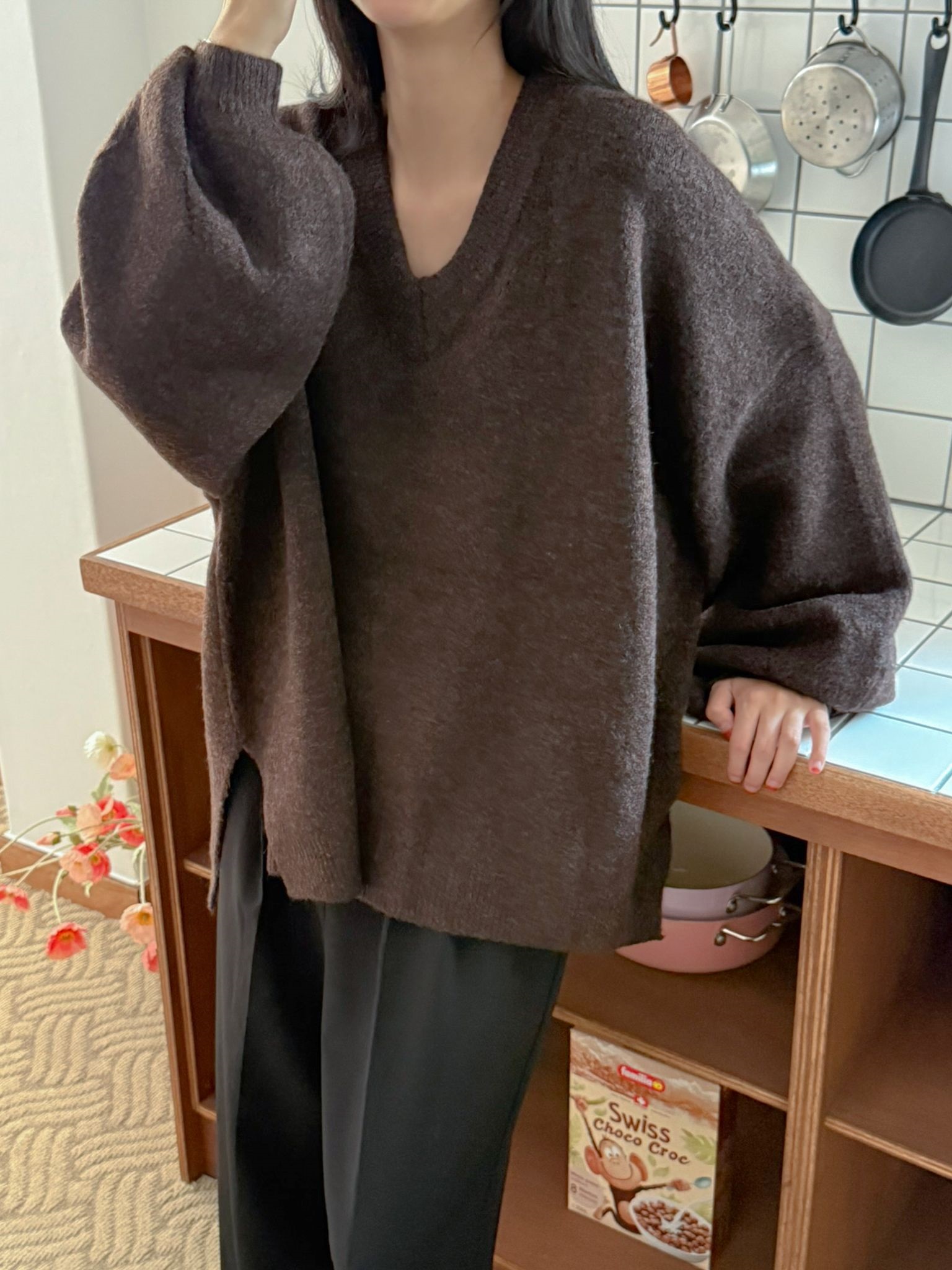 Vネックルーズ長袖ニット | 詳細画像8