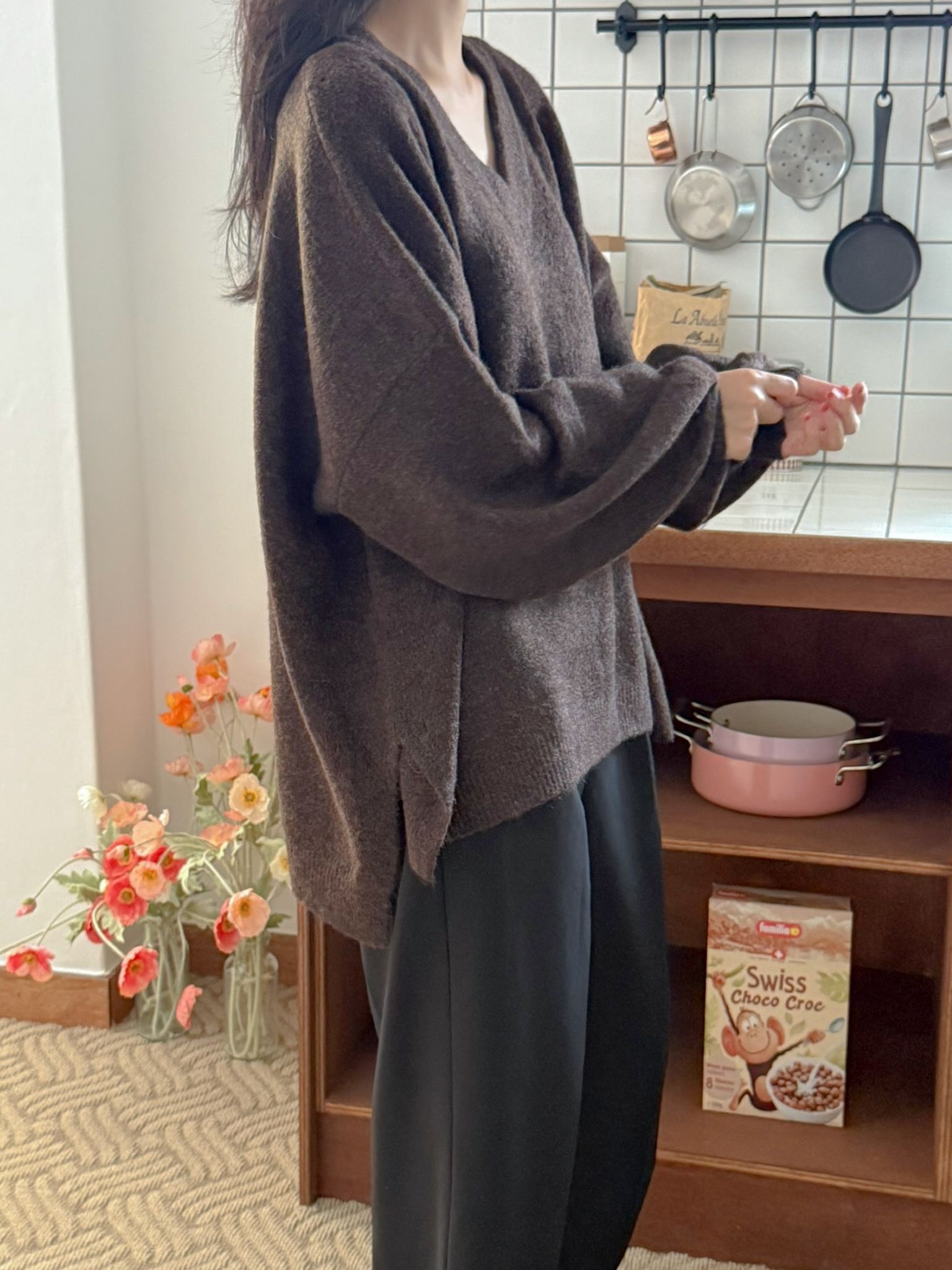 Vネックルーズ長袖ニット | 詳細画像9