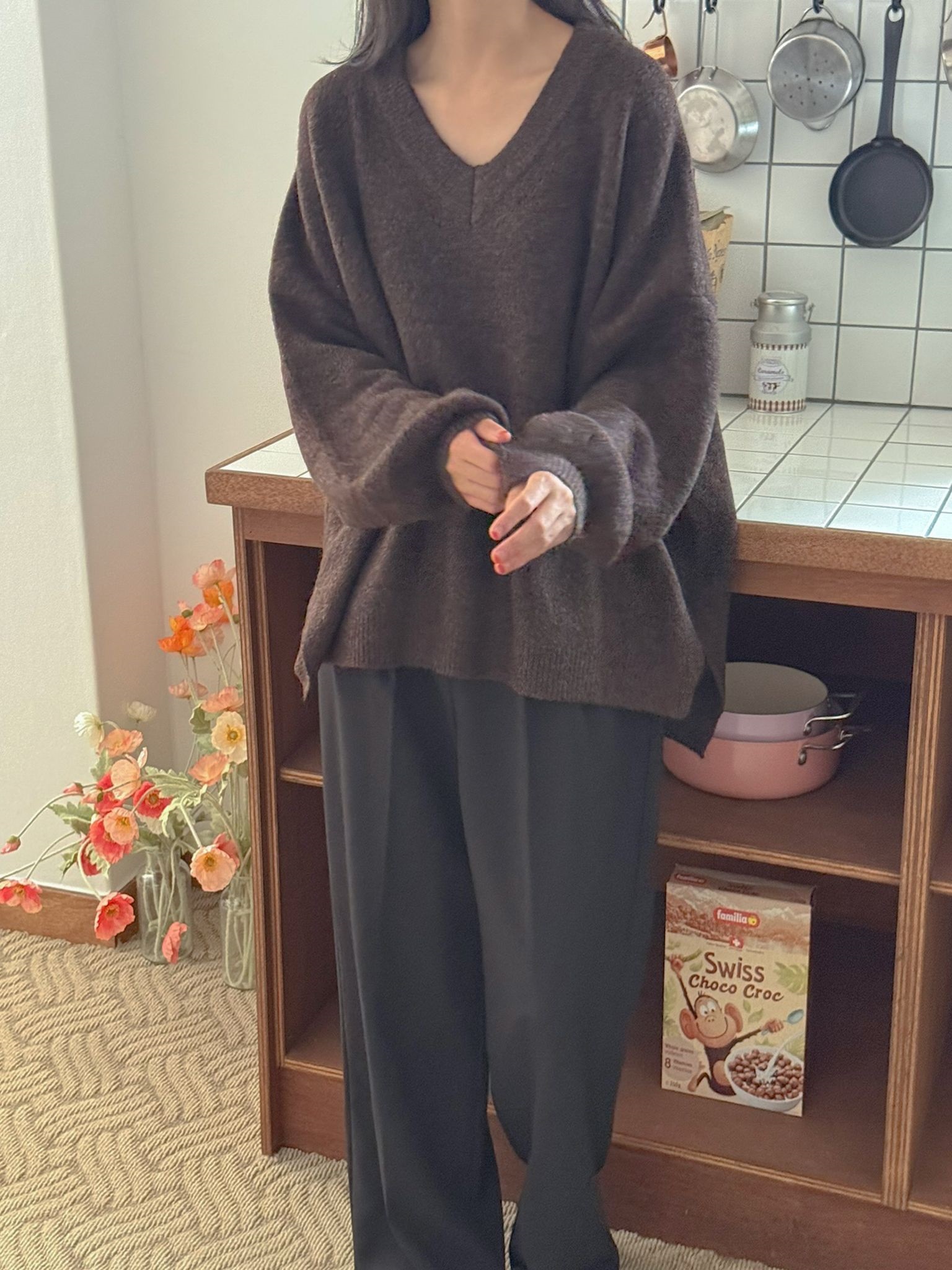 Vネックルーズ長袖ニット | 詳細画像12