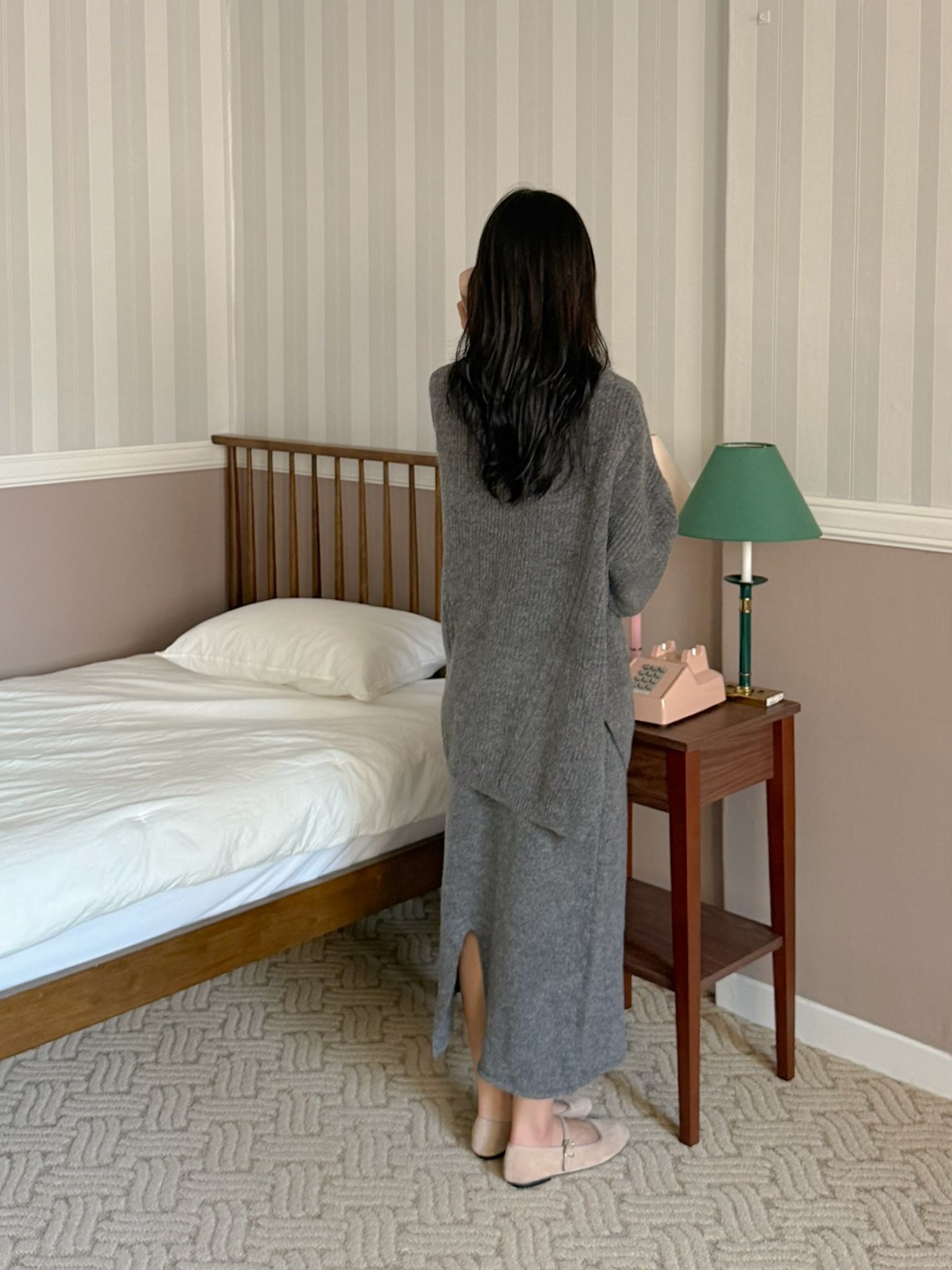 ニットラウンドネックウエストゴムボクシーロングルーズ長袖ケーブルセットアップスカートニット | 詳細画像13